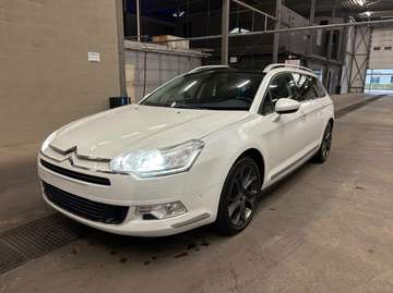 Tourer 2.2 HDi Exclusive FAP