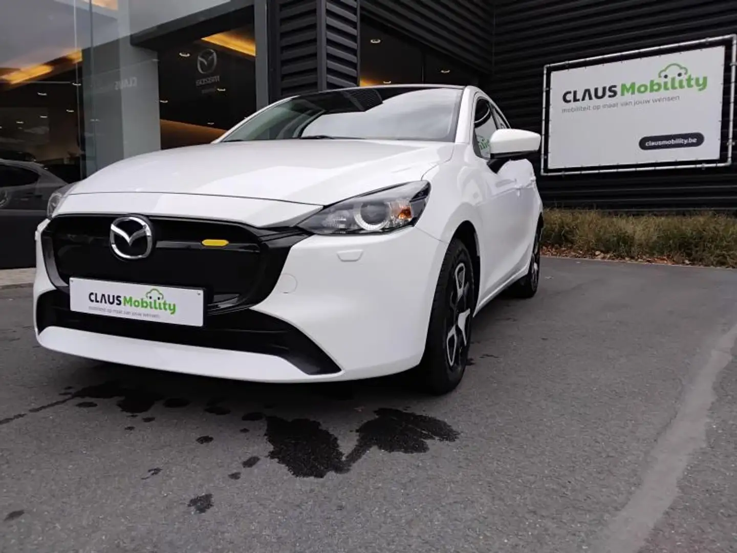 Mazda 2 Center Line met Convenience Pack Wagen in nieuwe s Blanco - 2