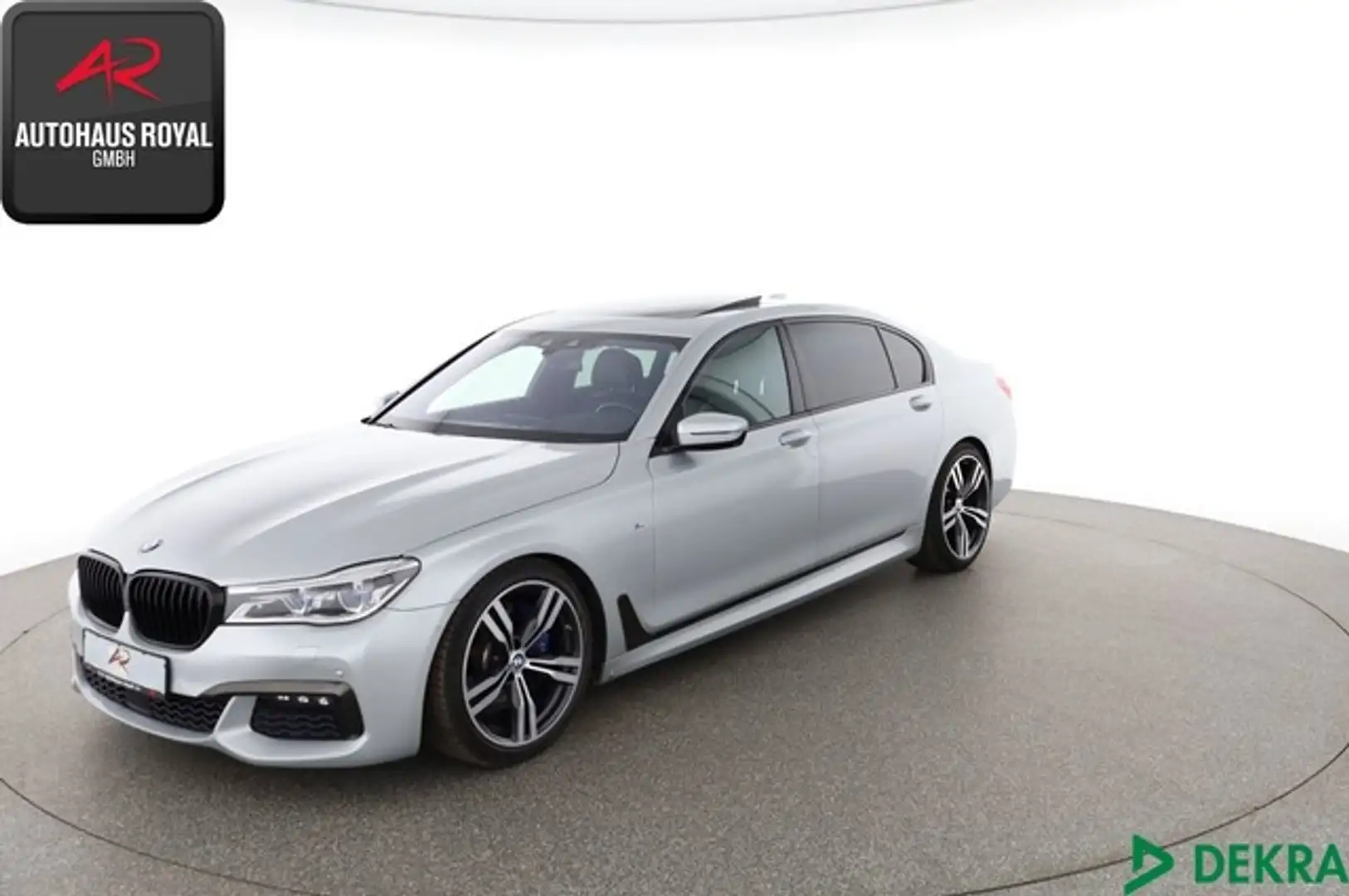 BMW 750 d xDrive LANG M SPORT FONDTV,B+W,NACHTSICHT Zilver - 1