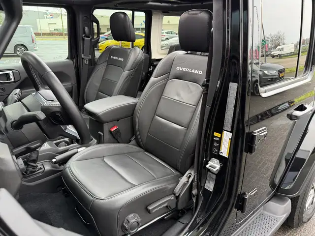 Jeep Wrangler view 14