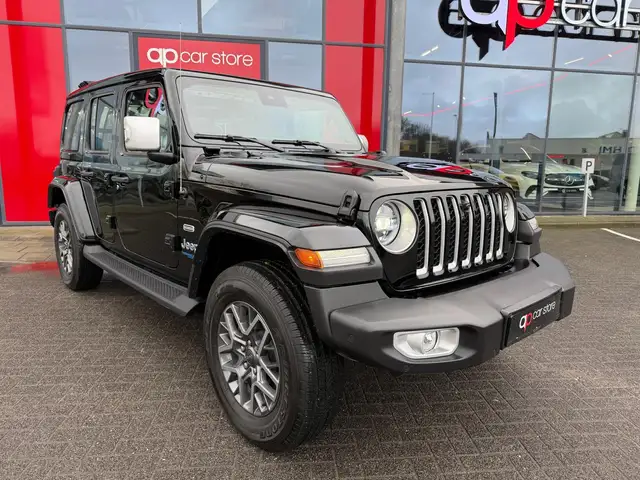 Jeep Wrangler view 3