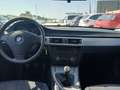 BMW 318 318d Negro - thumbnail 2