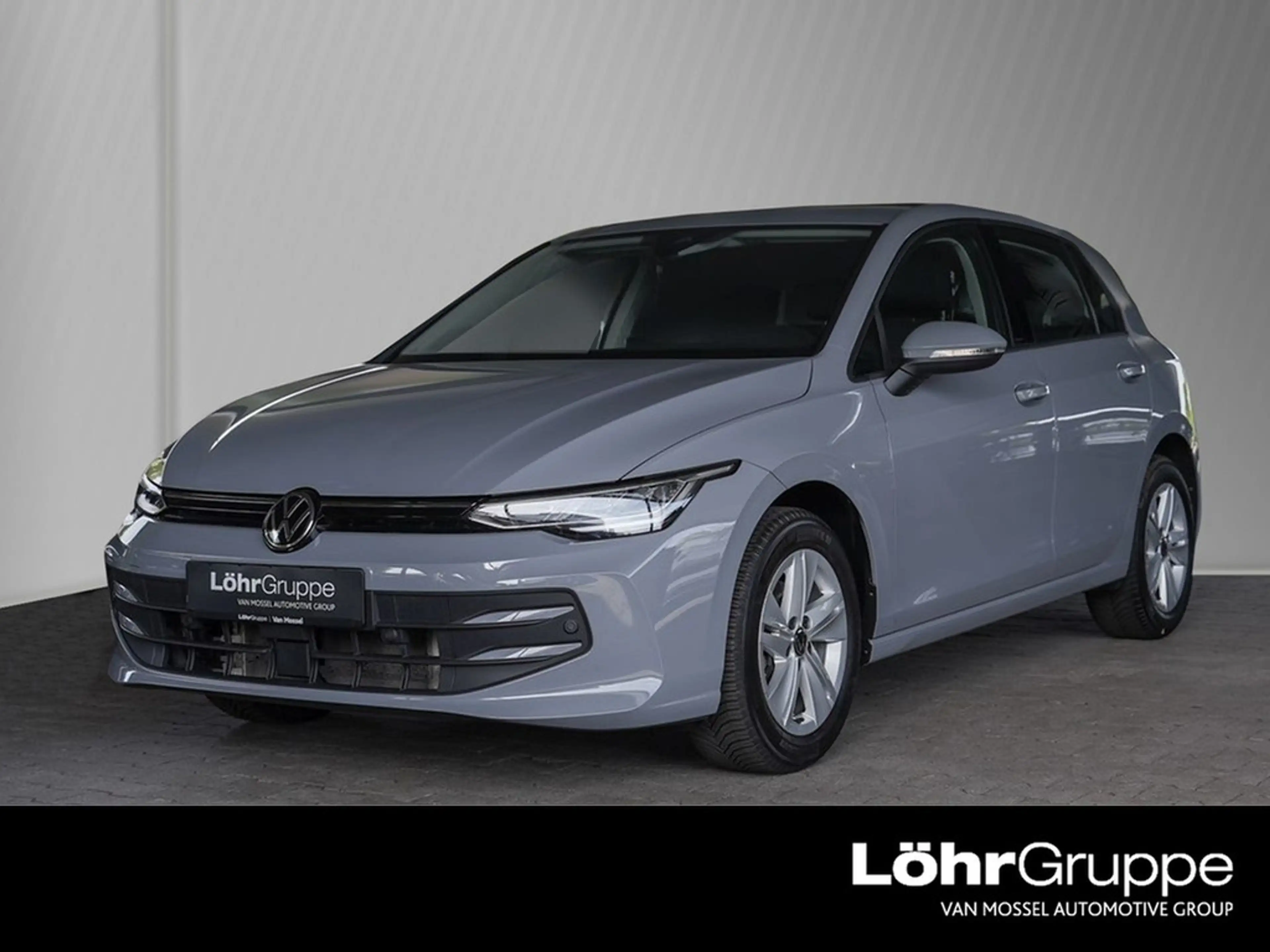 Volkswagen Golf VIII 1,5 TSI Life,AHK,Stand/Lenkrad/Sitzheizung...
