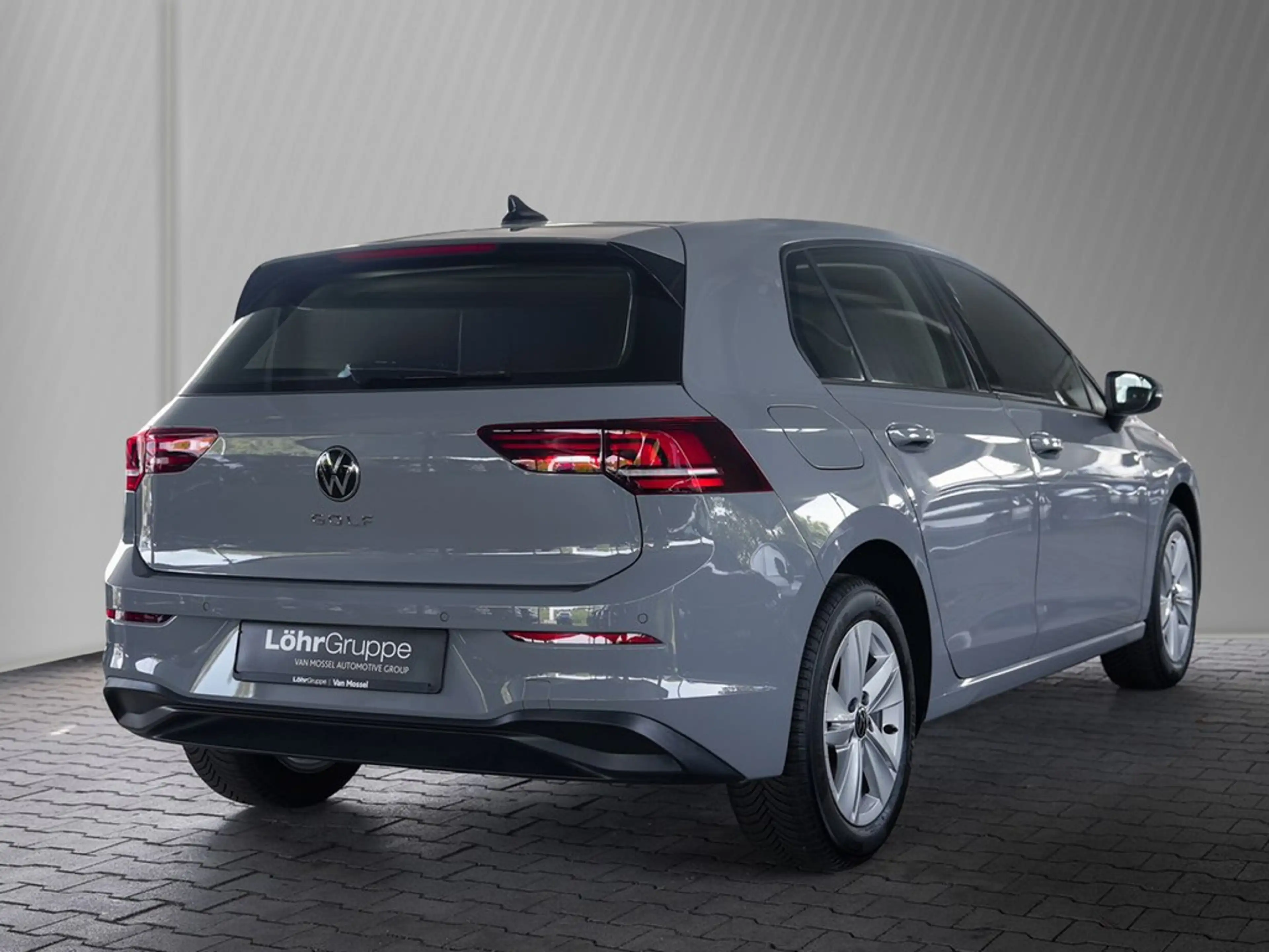Volkswagen Golf VIII 1,5 TSI Life,AHK,Stand/Lenkrad/Sitzheizung... — photo 4