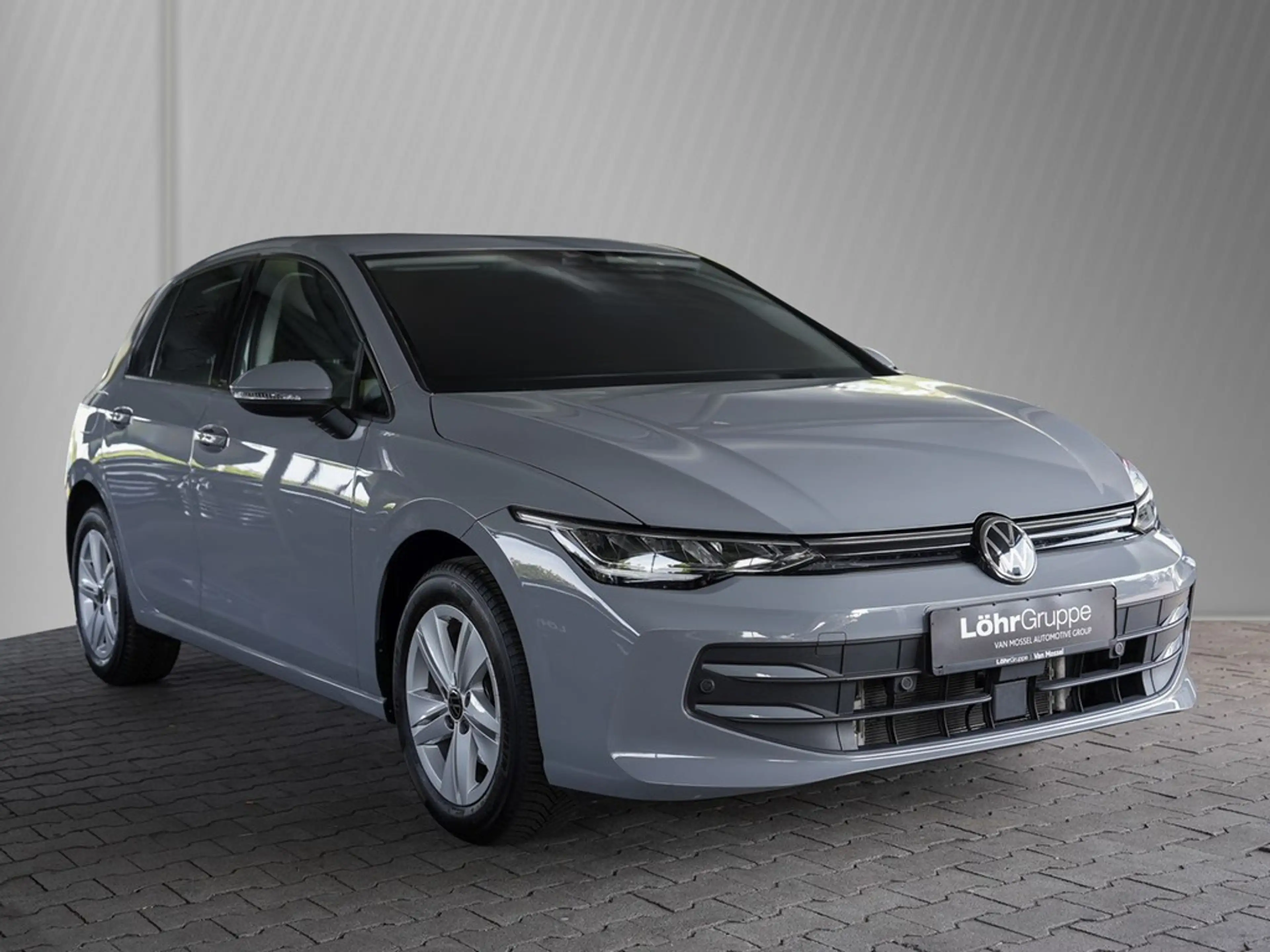 Volkswagen Golf VIII 1,5 TSI Life,AHK,Stand/Lenkrad/Sitzheizung... — photo 3