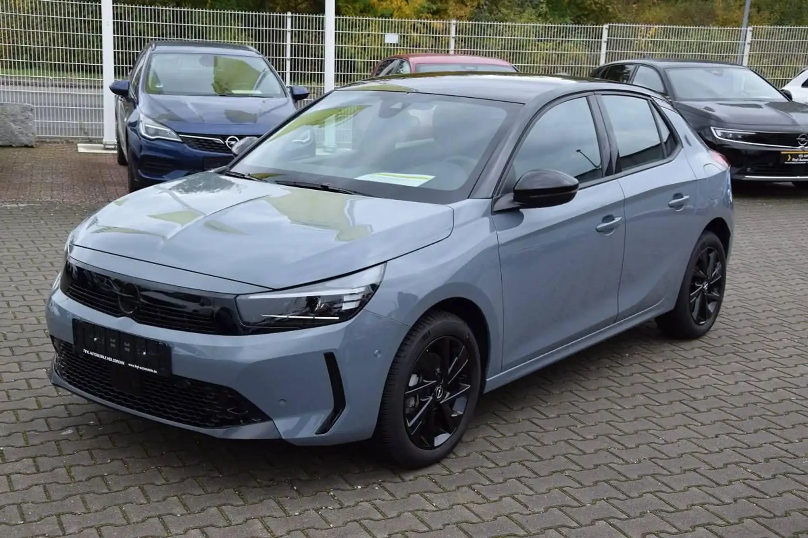 Opel Corsa F 1.2 Turbo "GS" Grau - 2