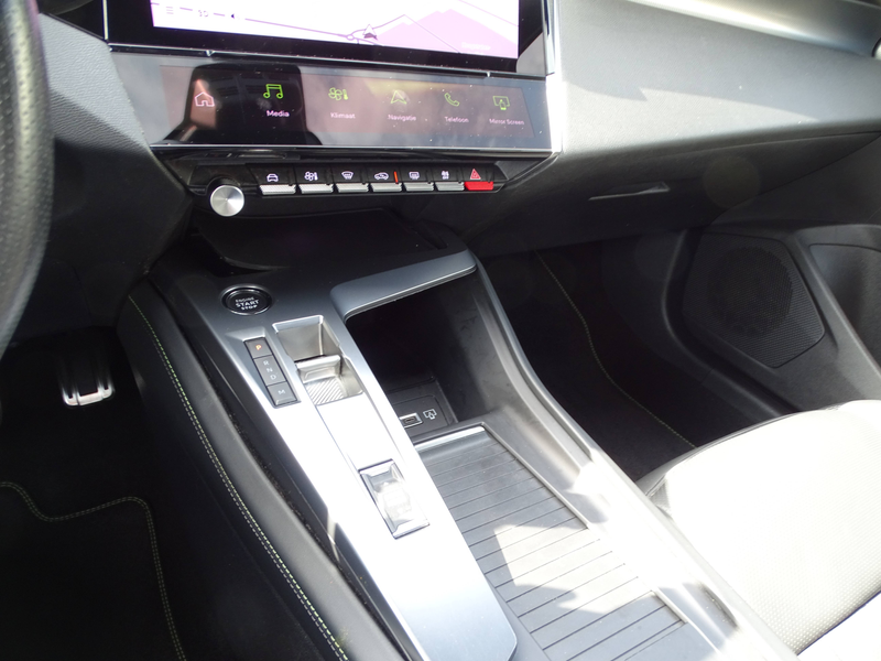 Peugeot 408 408 1.2 PureTech GT S — photo 12