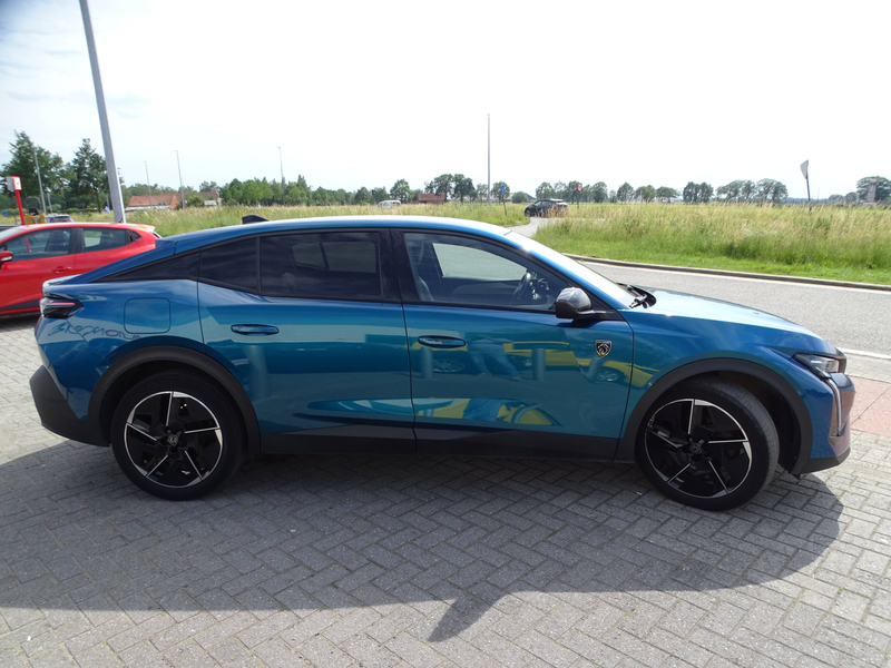 Peugeot 408 408 1.2 PureTech GT S — photo 3
