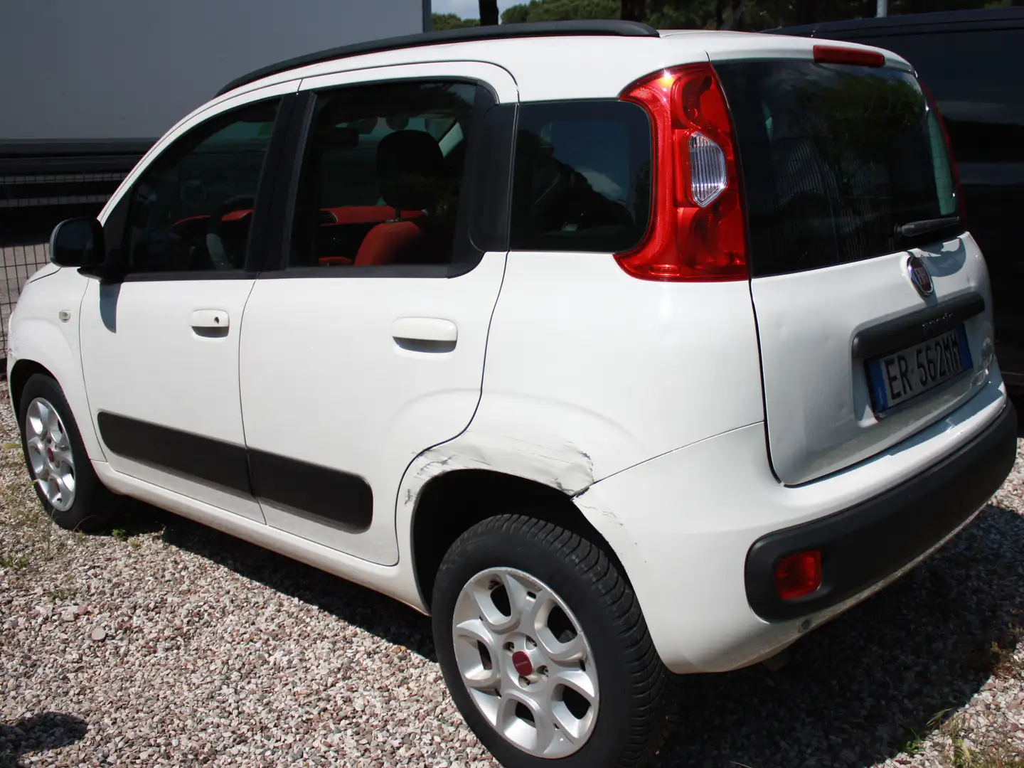 Fiat Panda Panda 0.9 t.air t. natural power Lounge 80cv Bianco - 2