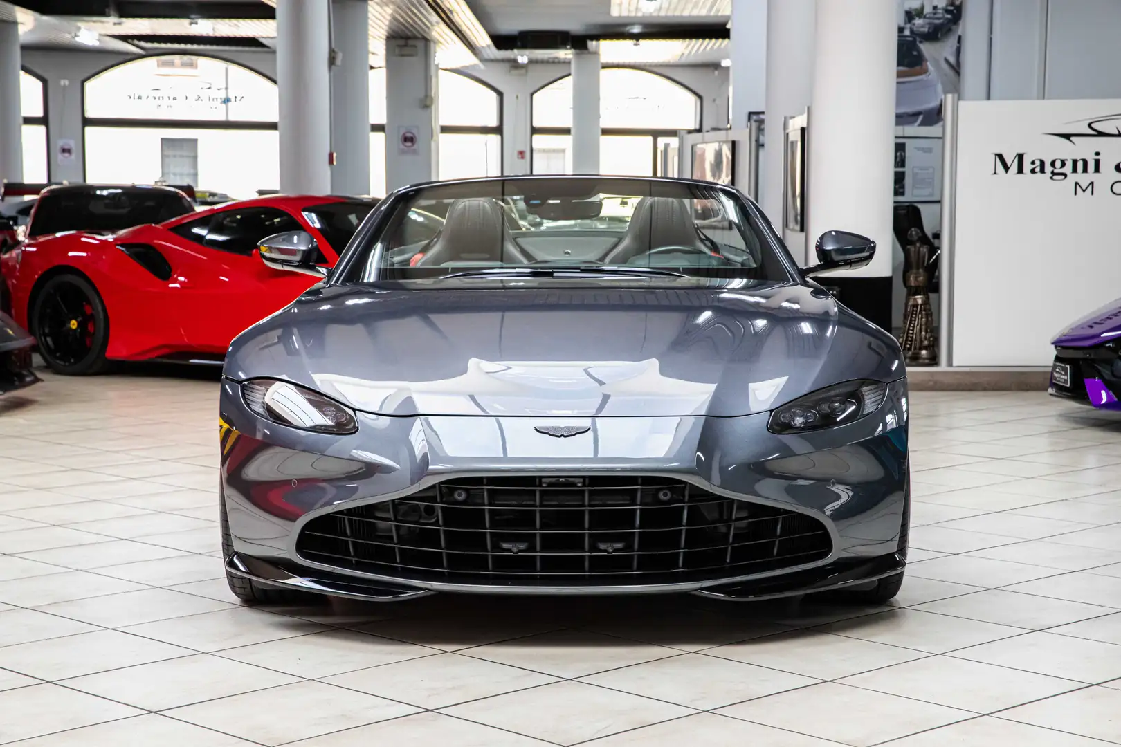 Aston Martin Vantage Roadster|SPORTS PLUS PACK|360°|PREMIUM AUDIO| Grau - 2