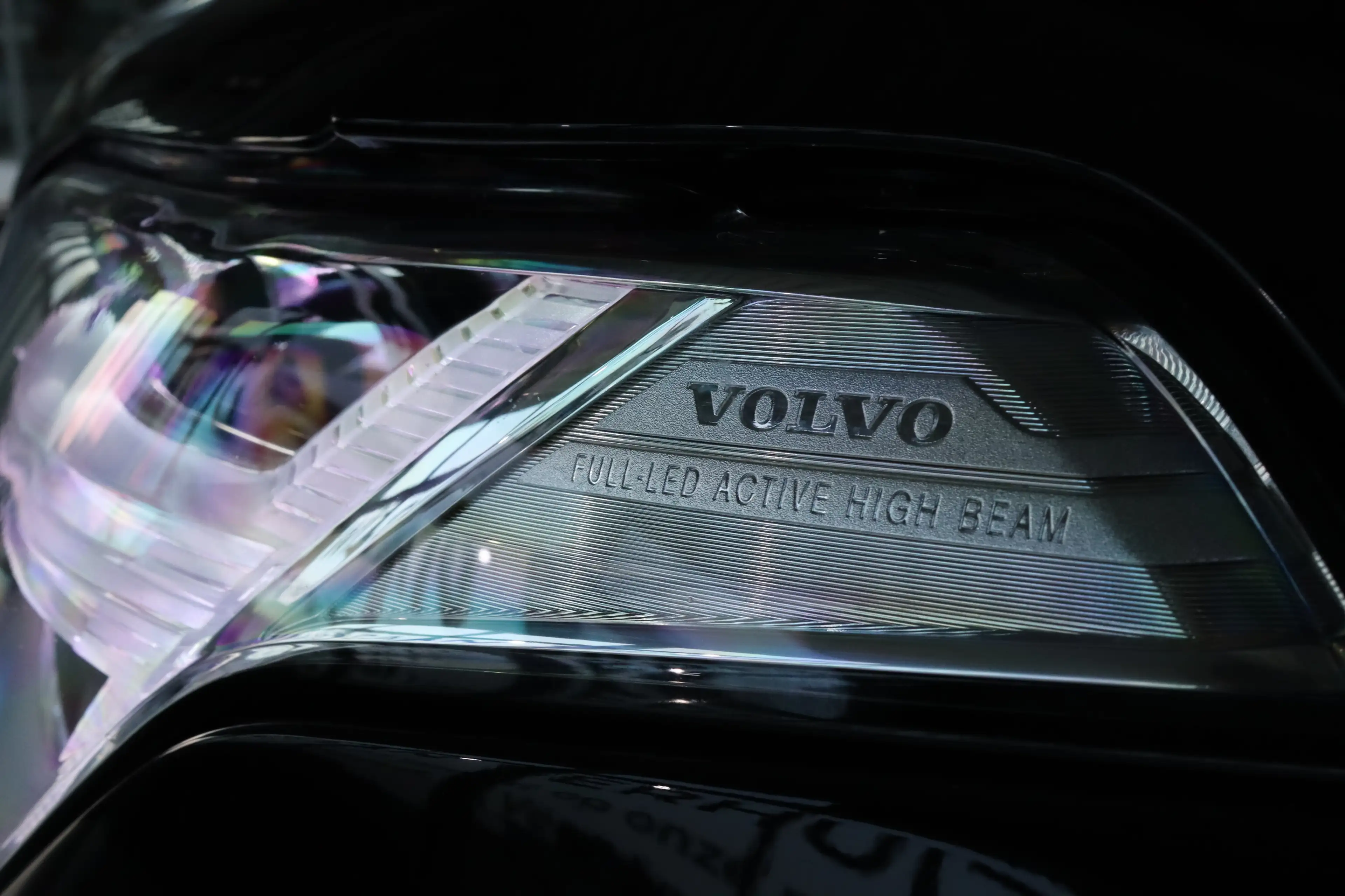 Volvo XC90 2.0 T8 Recharge AWD R-Design ''OP AFSPRAAK'' | SoH — photo 9