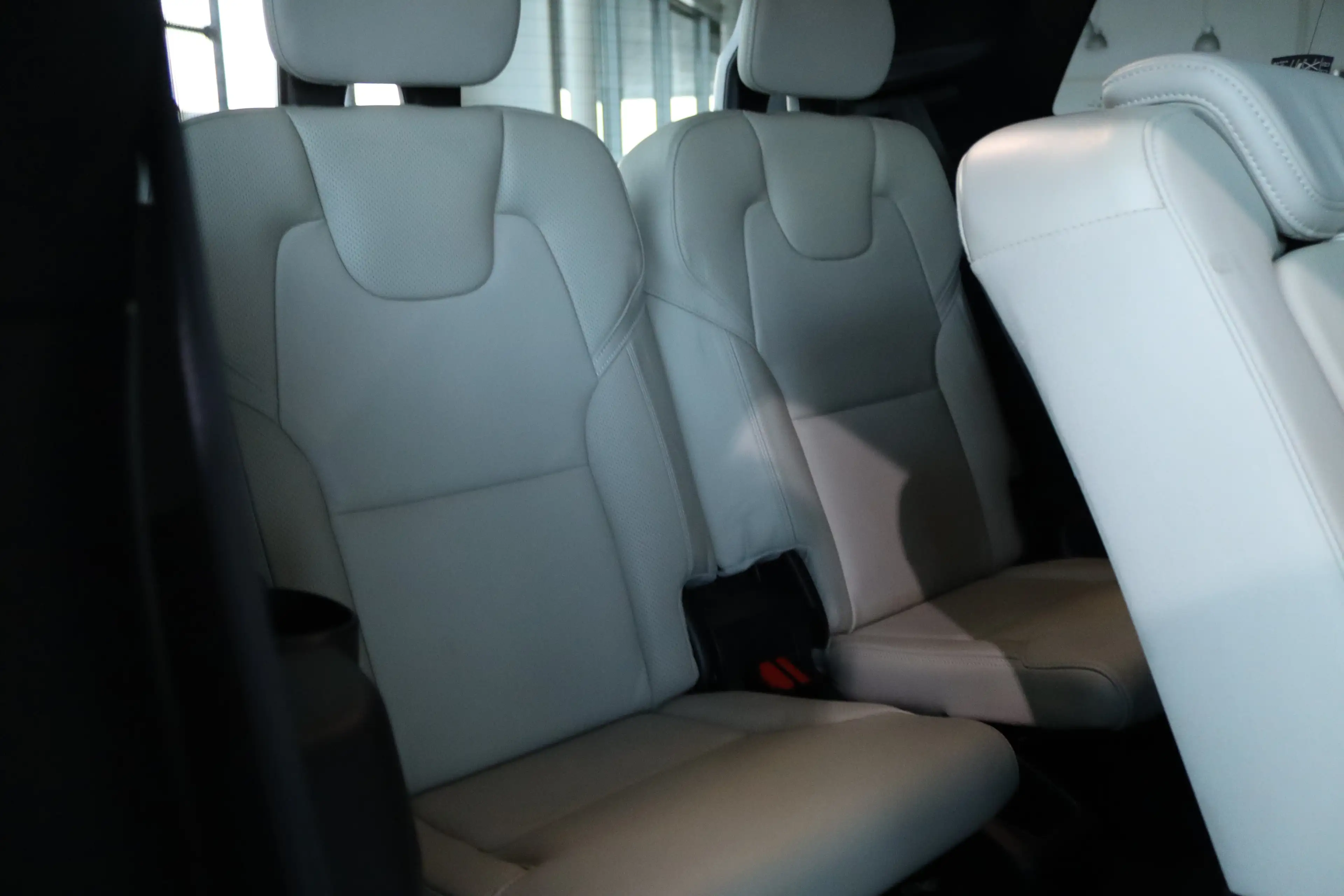 Volvo XC90 2.0 T8 Recharge AWD R-Design ''OP AFSPRAAK'' | SoH — photo 19