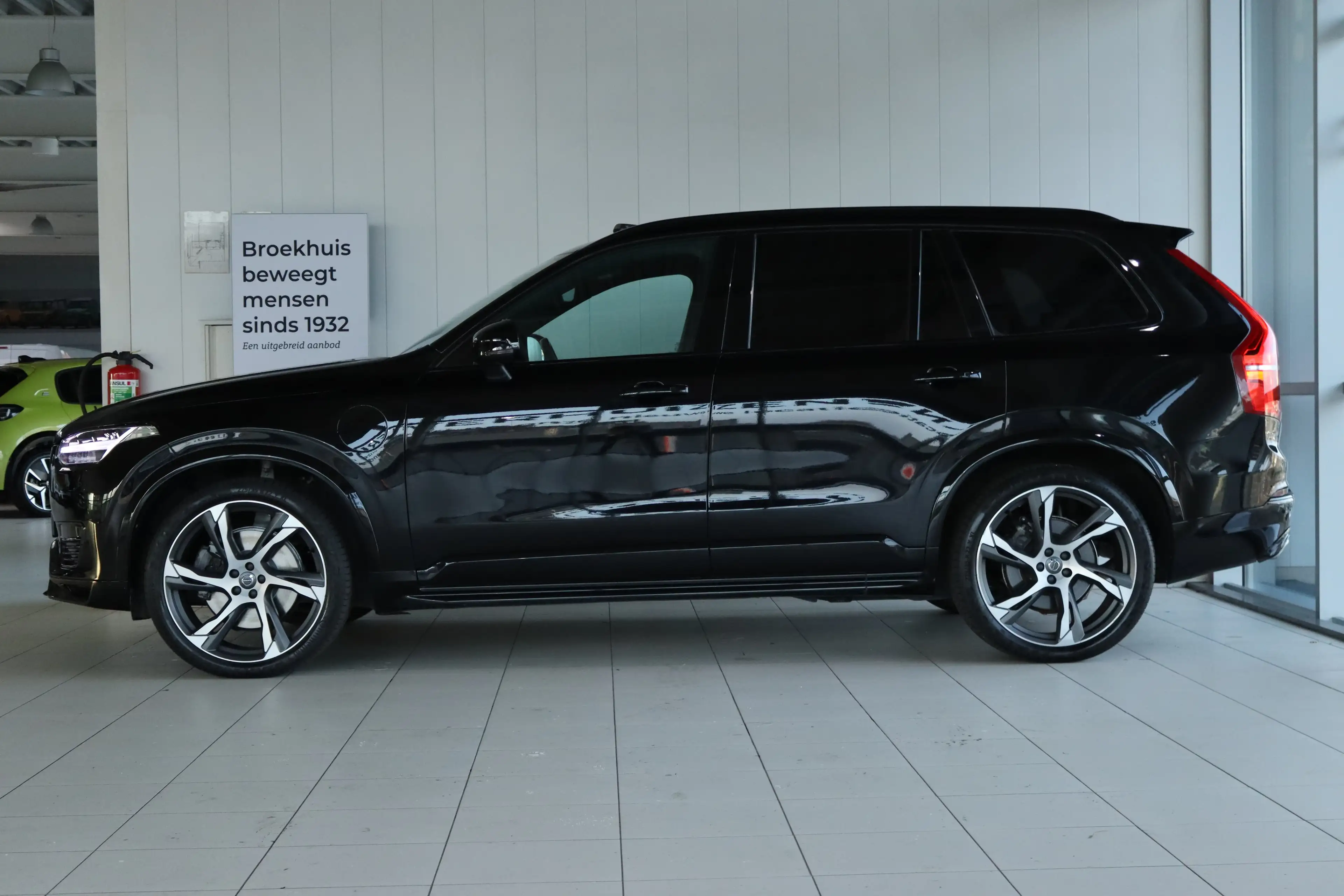 Volvo XC90 2.0 T8 Recharge AWD R-Design ''OP AFSPRAAK'' | SoH — photo 12