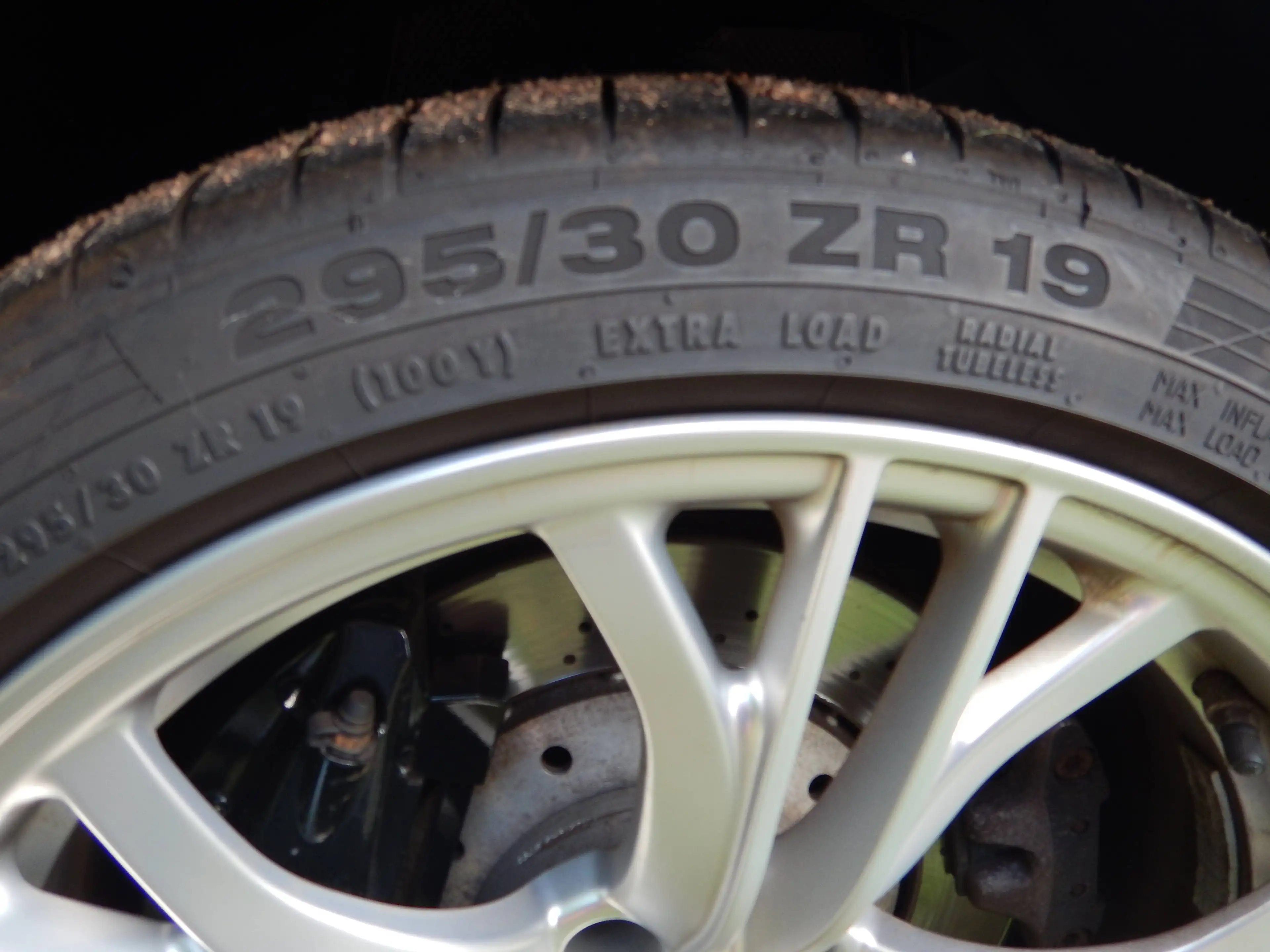 Audi R8 R8 4.2 FSI quattro R tronic — photo 13