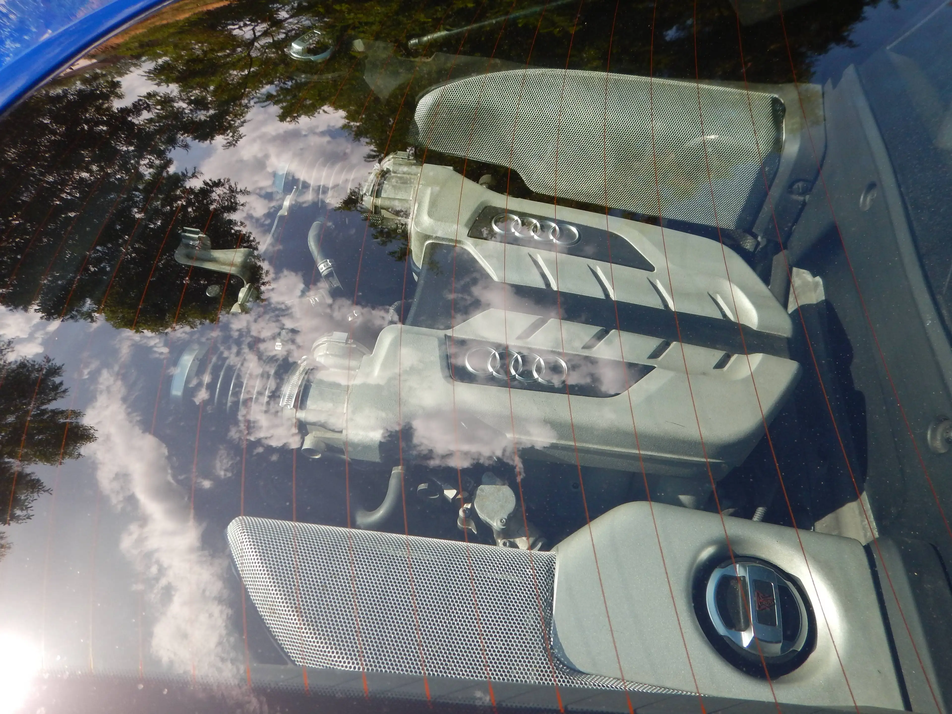 Audi R8 R8 4.2 FSI quattro R tronic — photo 12