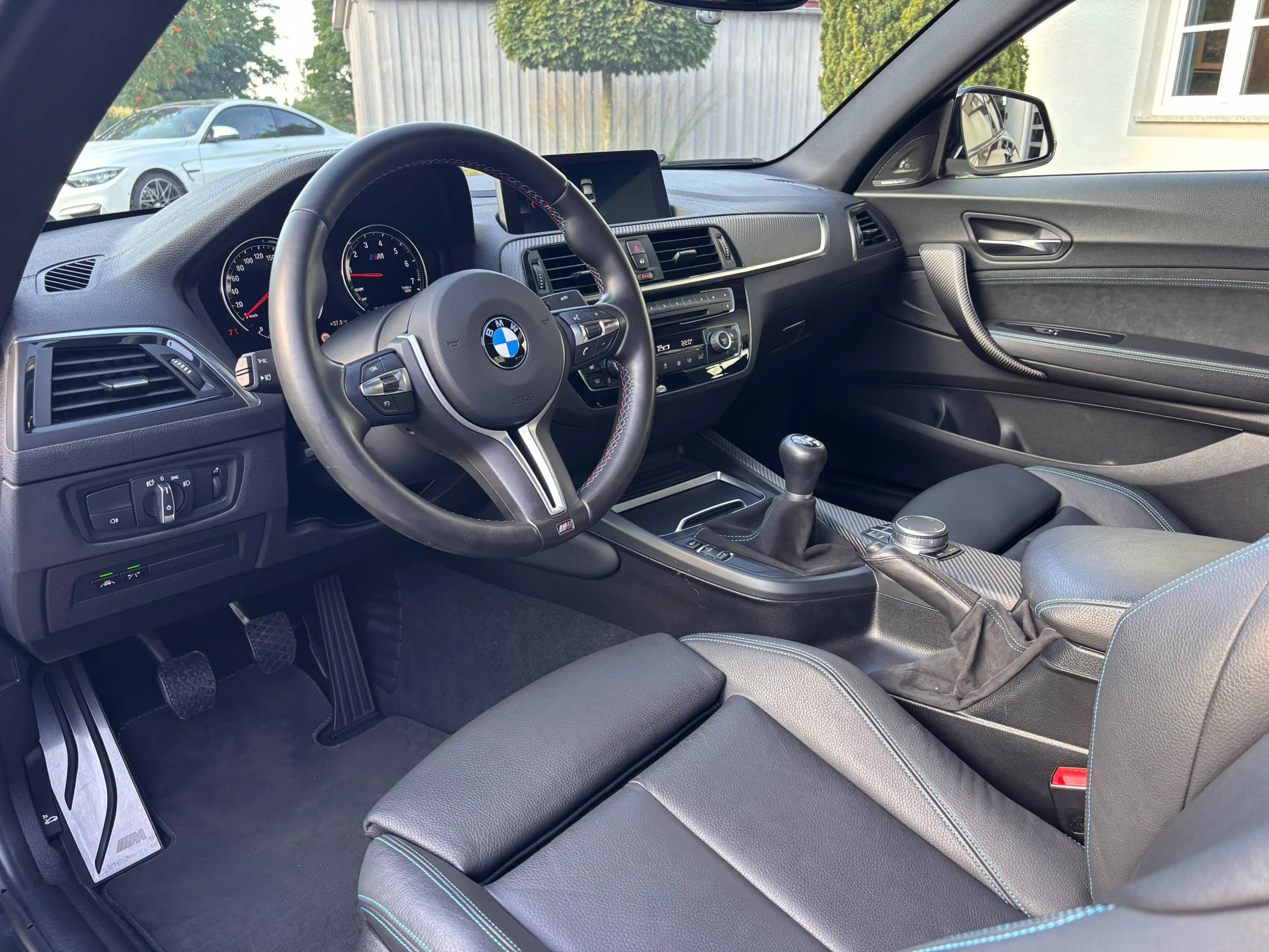 BMW M2 6 Gang Schalter DE Auslieferung — photo 10