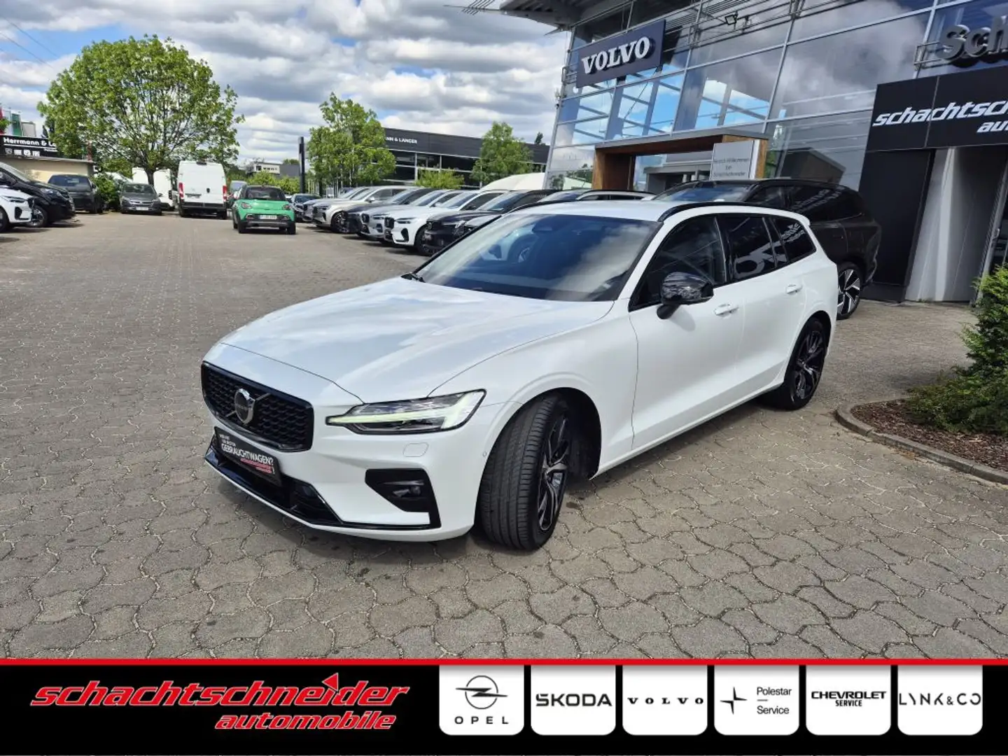 Volvo V60 B4 B DKG Plus Dark+BusinessPak+360°Kam Blanc - 1