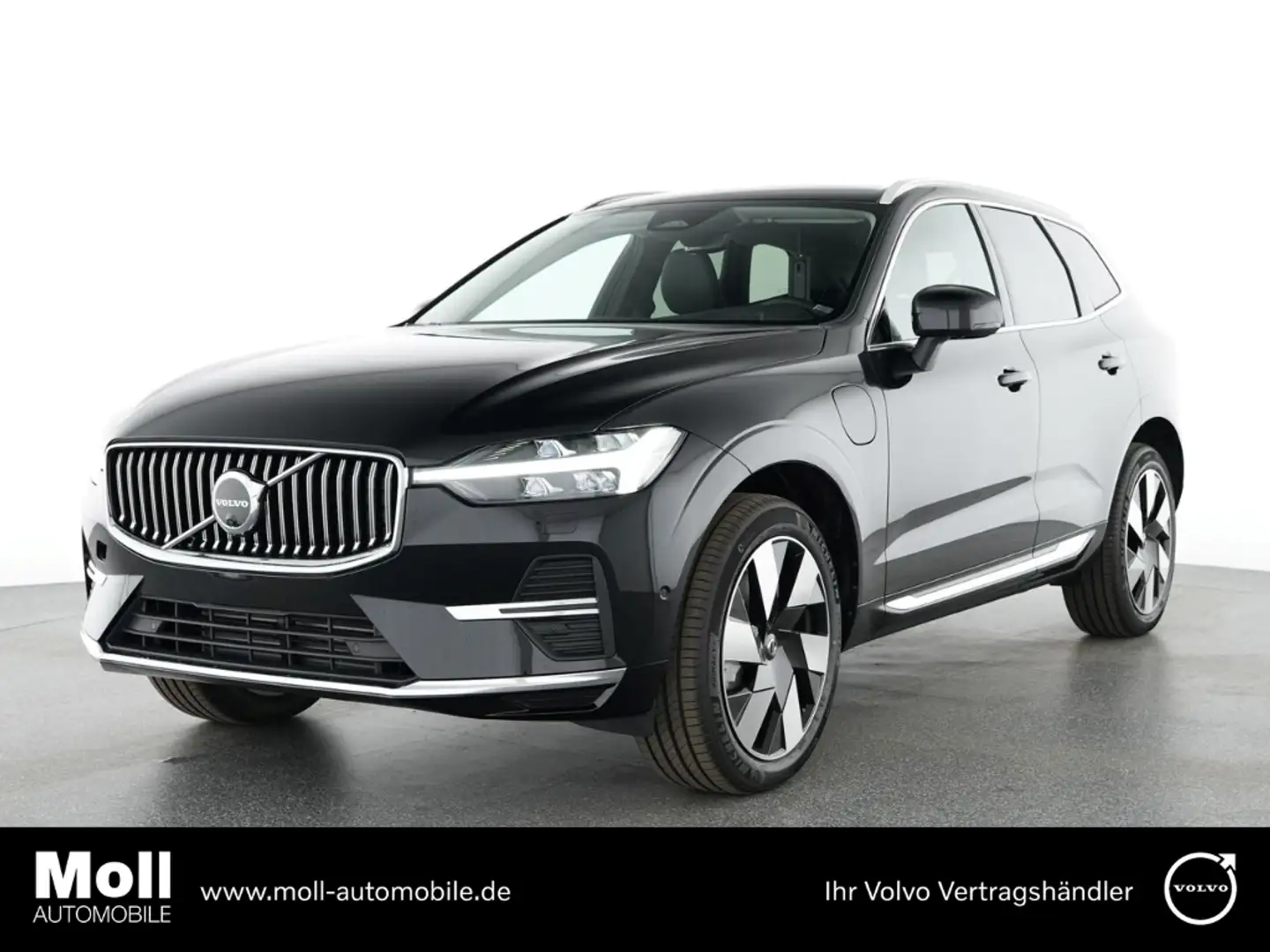 Volvo XC60 Plus Bright Recharge Plug-In Hybrid AWD StandHZG D Schwarz - 1