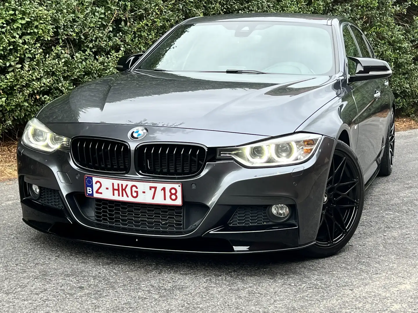 BMW 318 d PACK M siva - 2