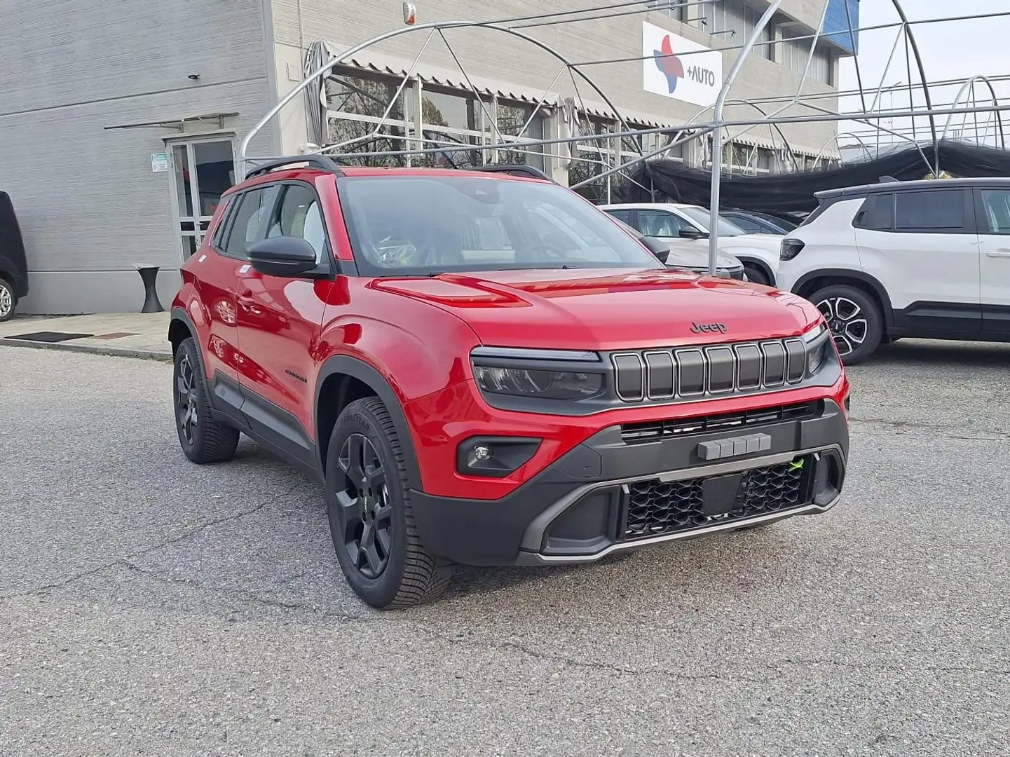 Jeep Avenger Avenger 1.2 turbo e-hybrid mhev Upland 4xe 145cv Rosso - 1