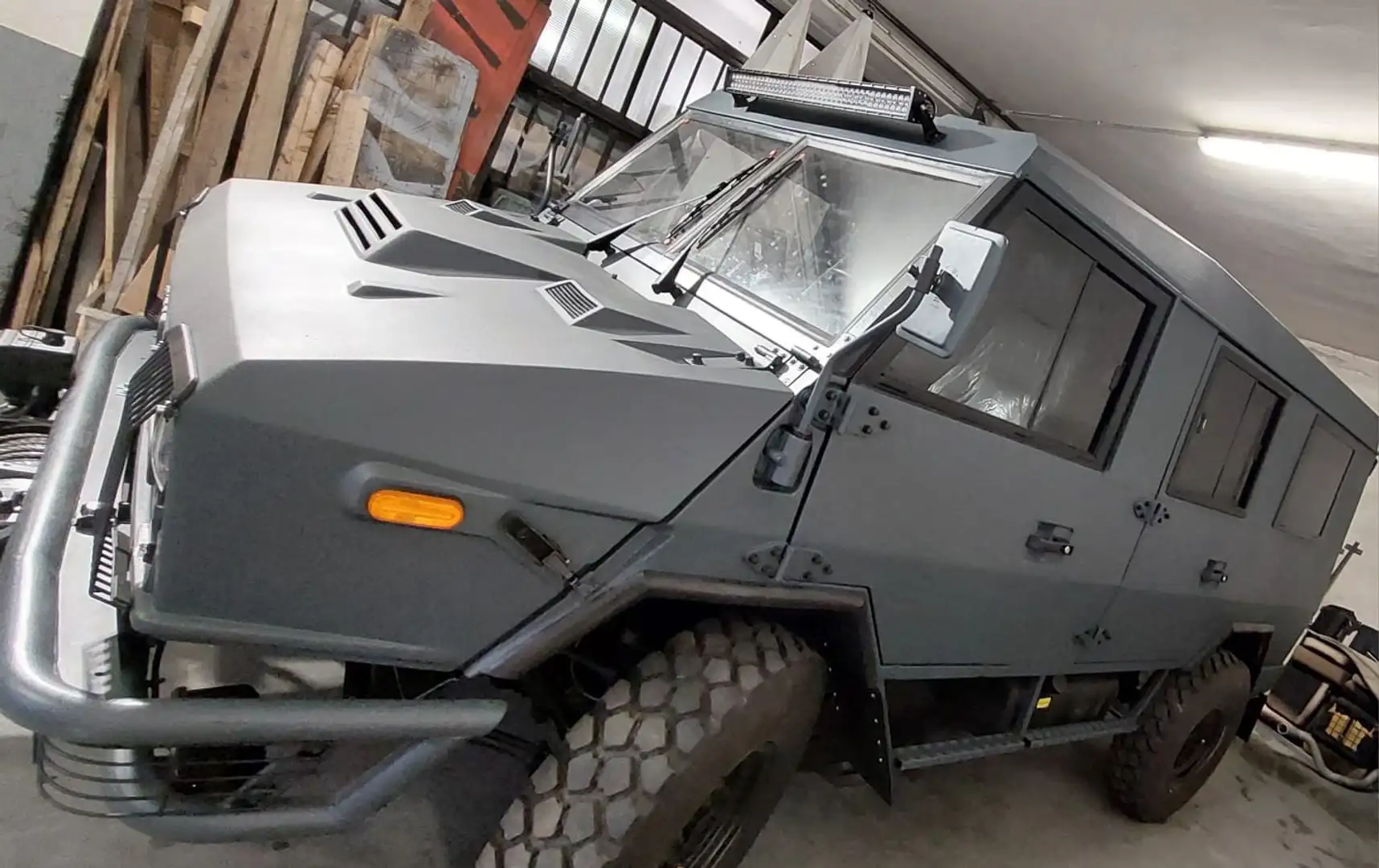 Iveco Egyéb VM90 T3 Torpedo Szürke - 1