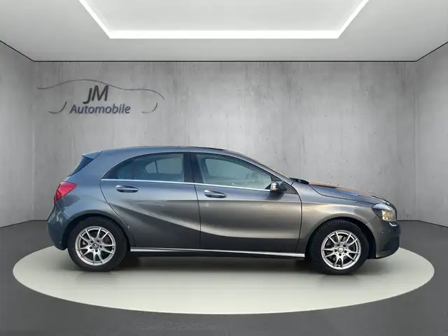 Mercedes-Benz A view 8