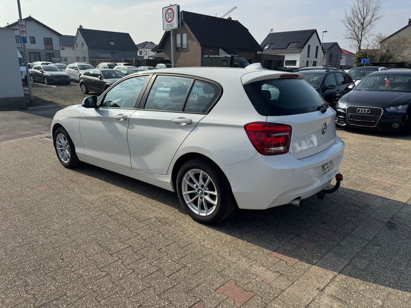 BMW 116 d 5-trg Klimaauto PDC ANHÄNGERKPL Multifkt — photo 4