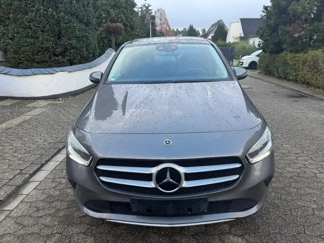Mercedes-Benz B 220 B 220 d 4Matic PROGRESSIVE PANORAMA LEDER NAVI