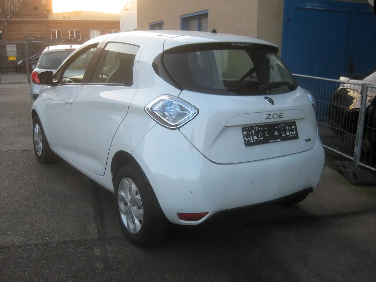 Renault ZOE Zoe Life  *ohne Akku * Weiß - 2