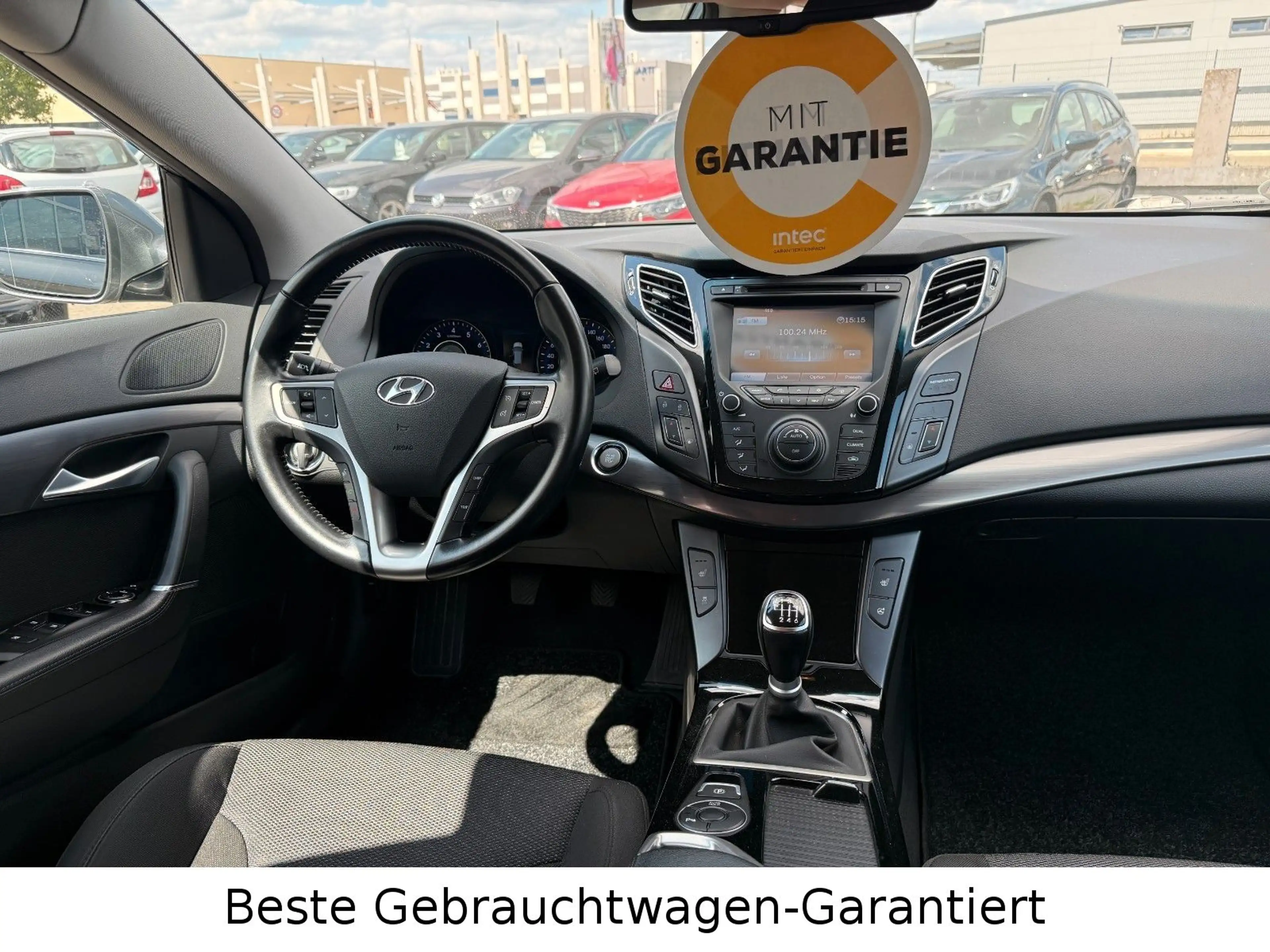 Hyundai i40 FIFA World Cup Edition*Kamera*Tüv 2028* — photo 11