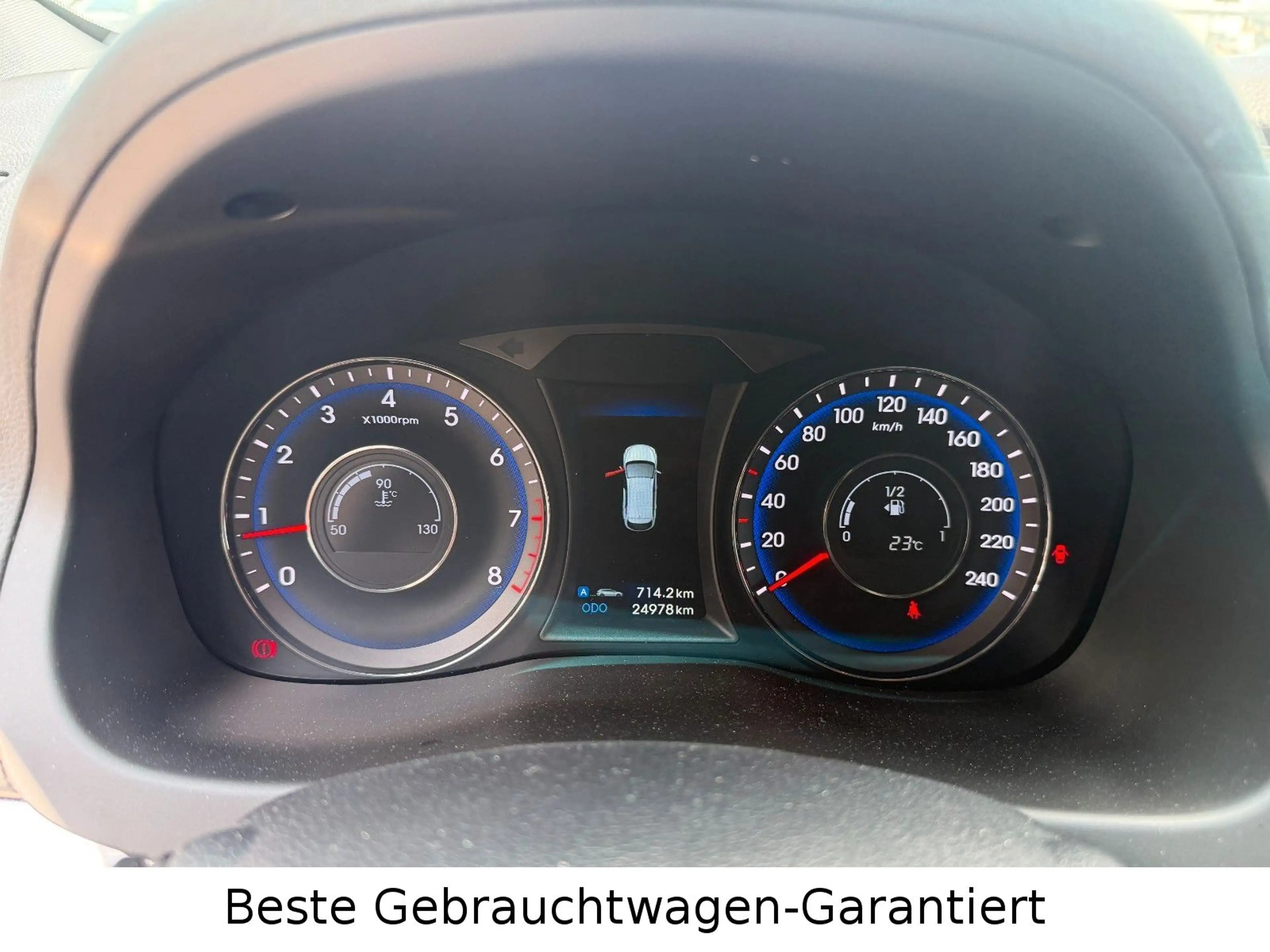 Hyundai i40 FIFA World Cup Edition*Kamera*Tüv 2028* — photo 10