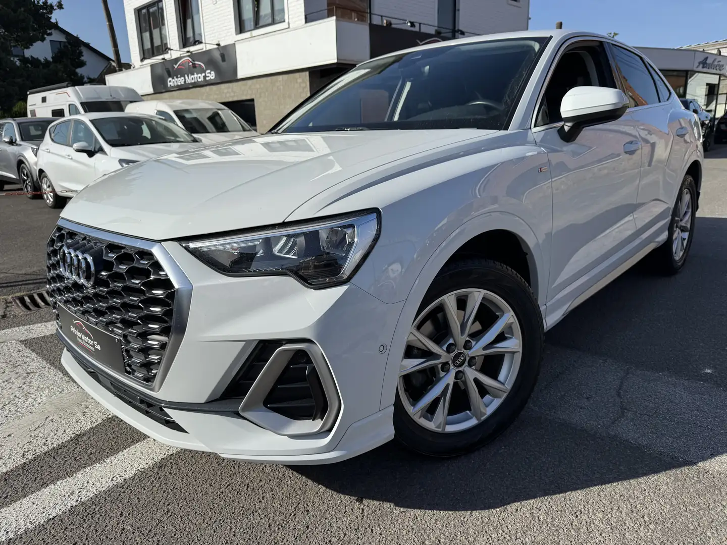 Audi Q3 Q3 35 TFSI /Sline/Boite Automatique/Navigation... Wit - 1