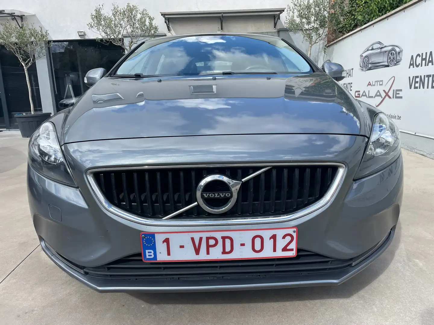 Volvo V40 V40 2.0 D2 Eco Kinetic Gps Pdc Euro 6b !!!! Gris - 2