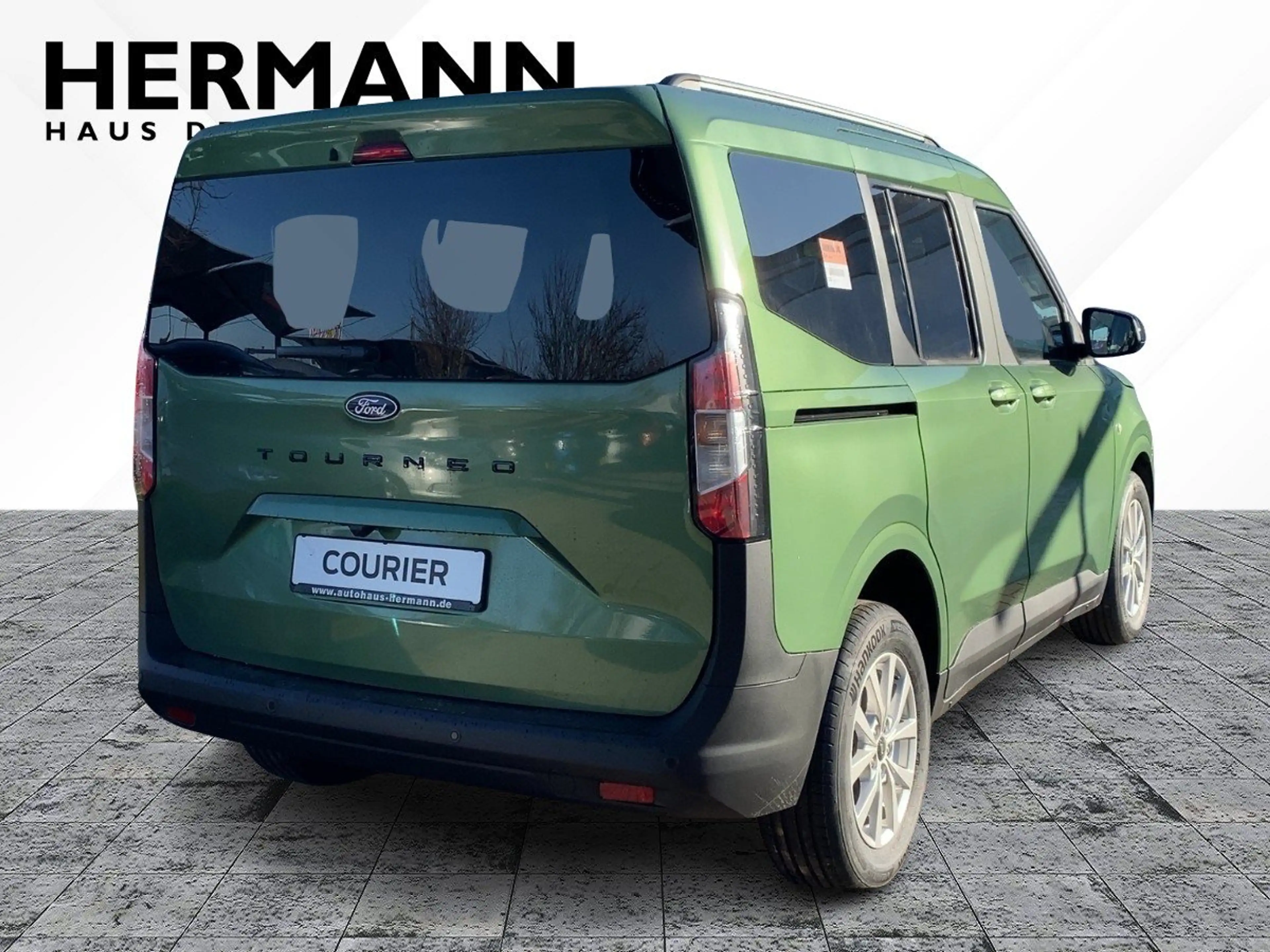 Ford Tourneo Courier 1.0 EcoBoost Titanium CAM*LED*LM — photo 5