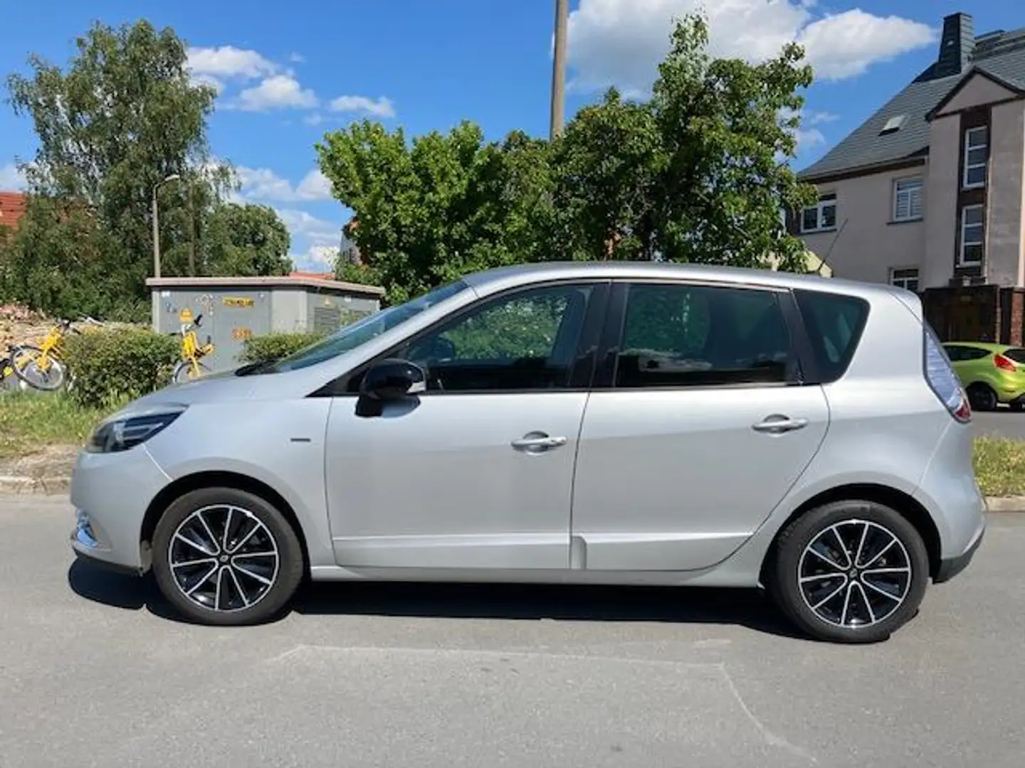 Renault Scenic Bose Edition * Navigationssystem Plateado - 2