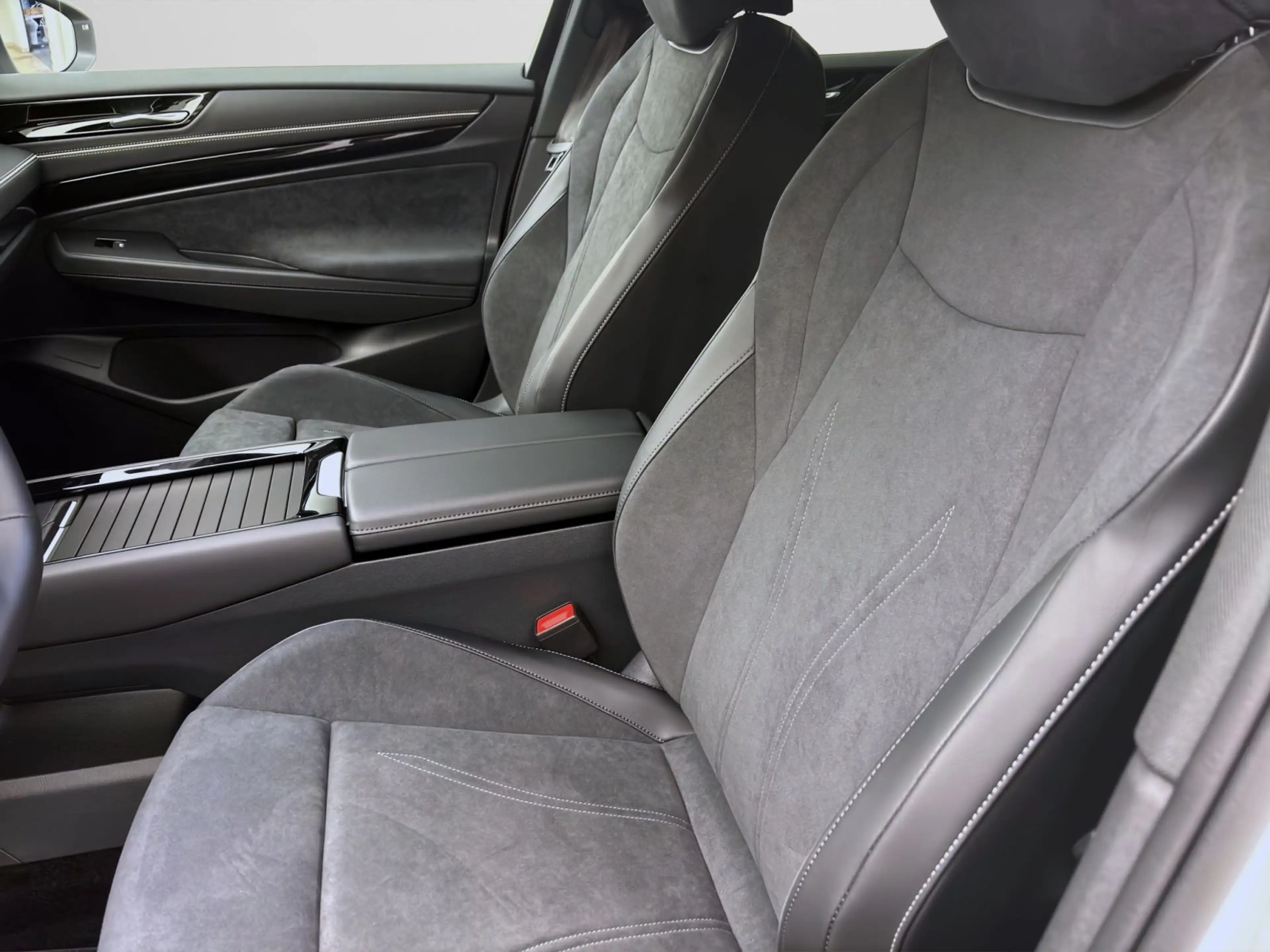 Volkswagen ID.7 PRO S AHK KAMERA NAVI IQ.LIGHT SITZH — photo 10