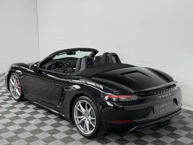 Porsche Boxster view 5