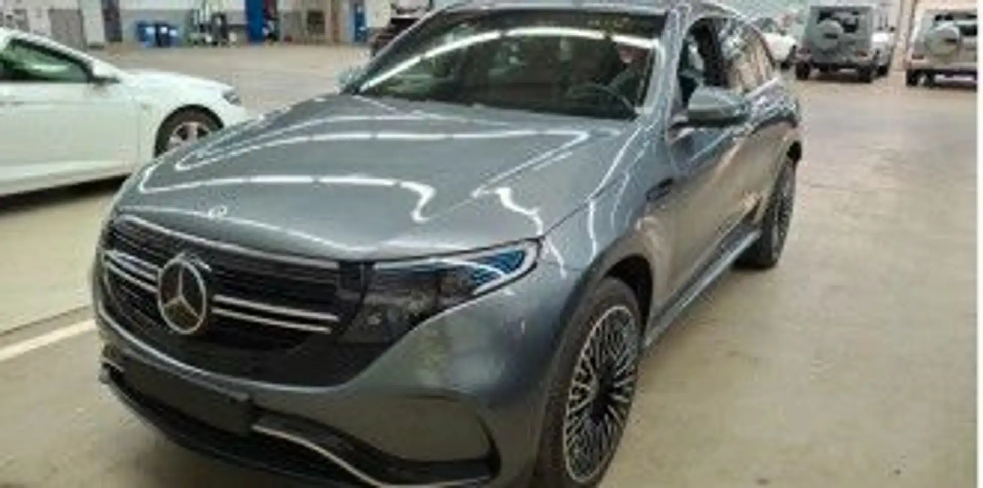 Mercedes-Benz EQC 400 400 4M AMG LINE ACC*HEADUP*21Z*AHK*WIDE*BEAM Gris - 1