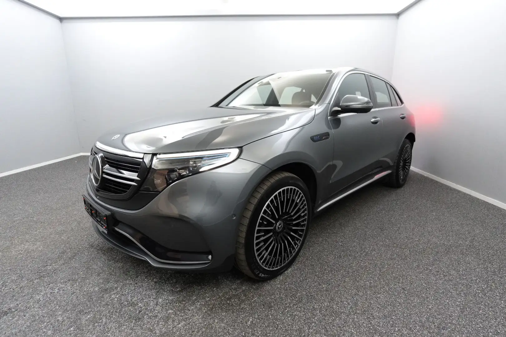 Mercedes-Benz EQC 400 400 4M AMG LINE ACC*HEADUP*21Z*AHK*WIDE*BEAM Grau - 1