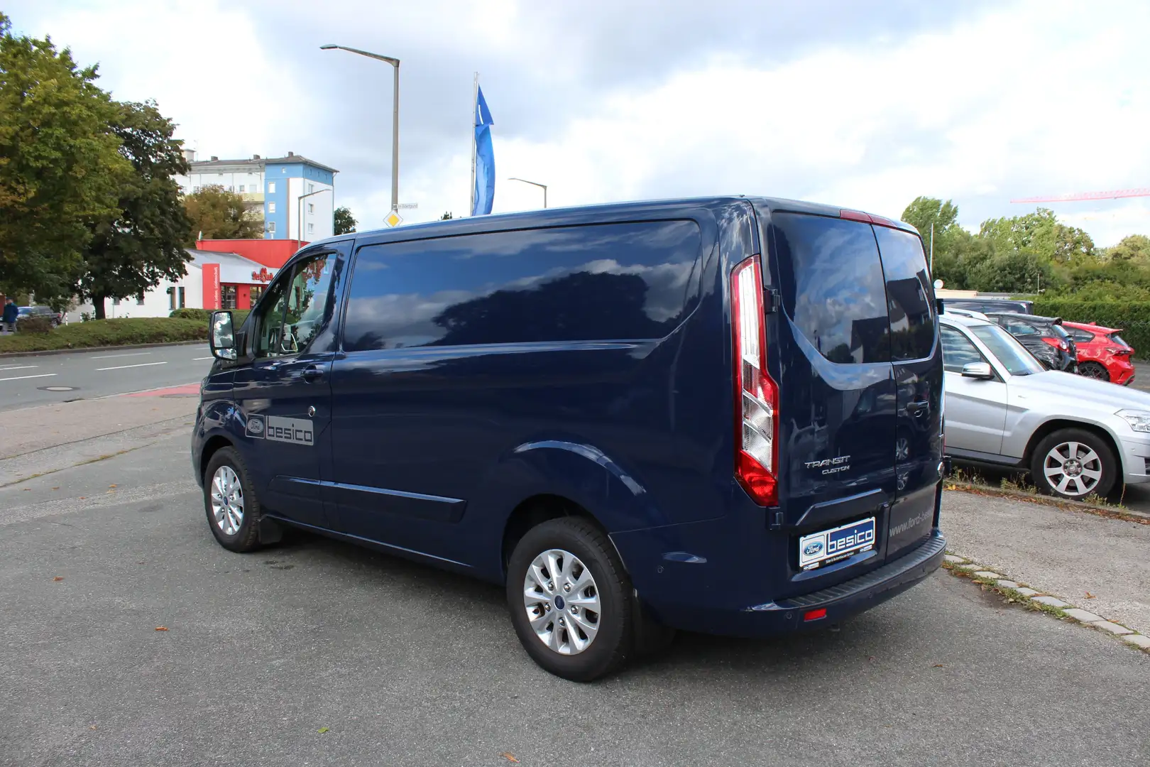 Ford Transit Custom Limited 340 L1 Plug-In-Hybrid*Automatik*Xenon*Nav Blau - 2