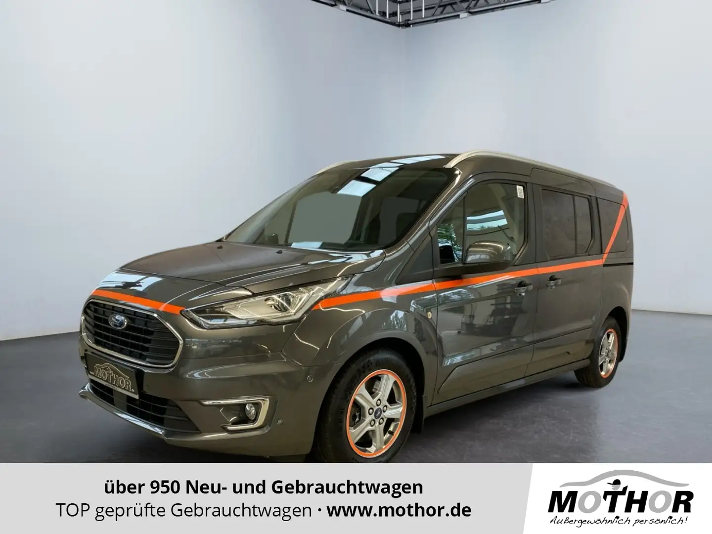 Ford Tourneo Grand Connect Titanium 1.5 TDCi AHK Grau - 1