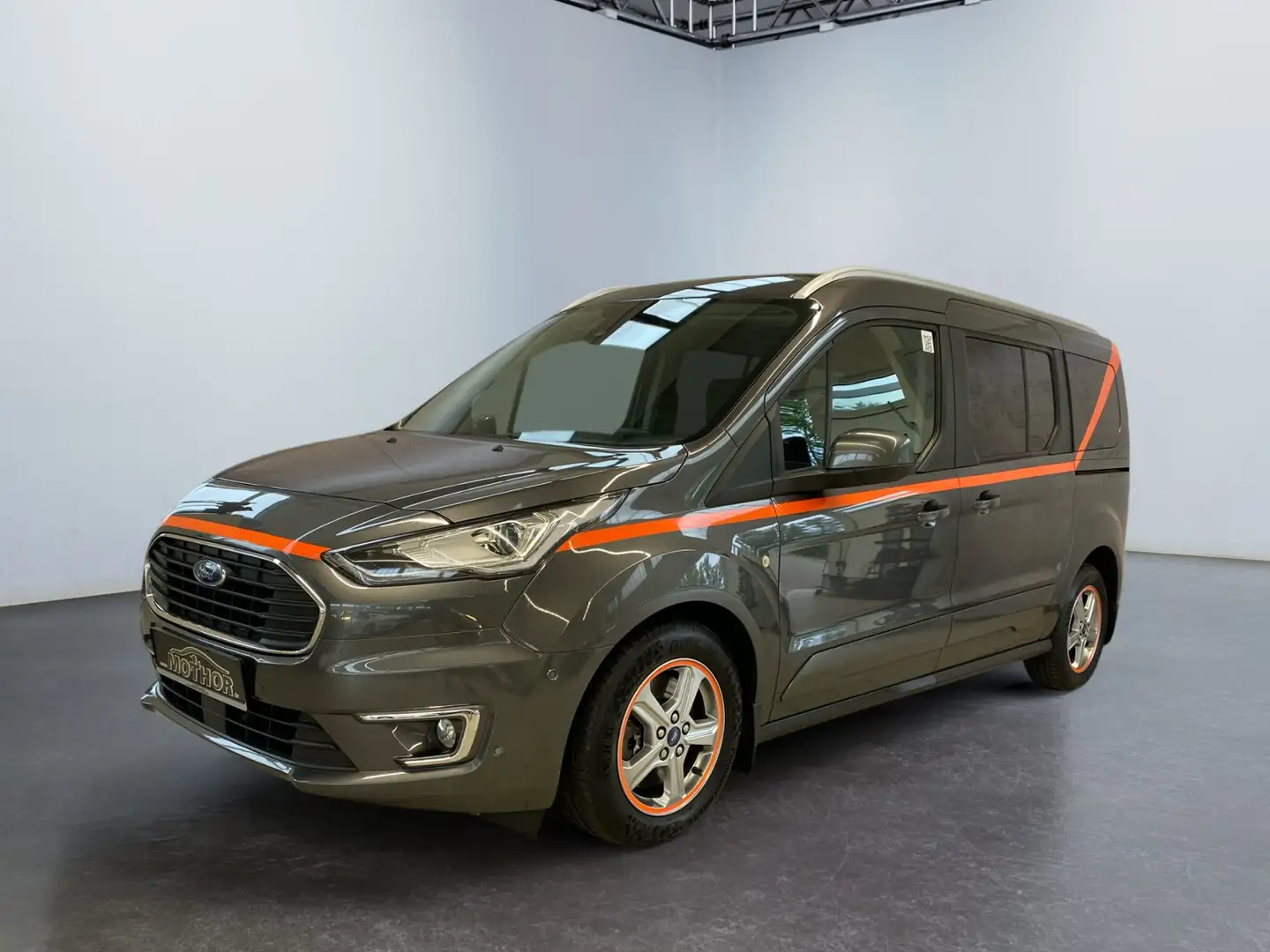 Ford Tourneo Grand Connect Titanium 1.5 TDCi AHK Grau - 2