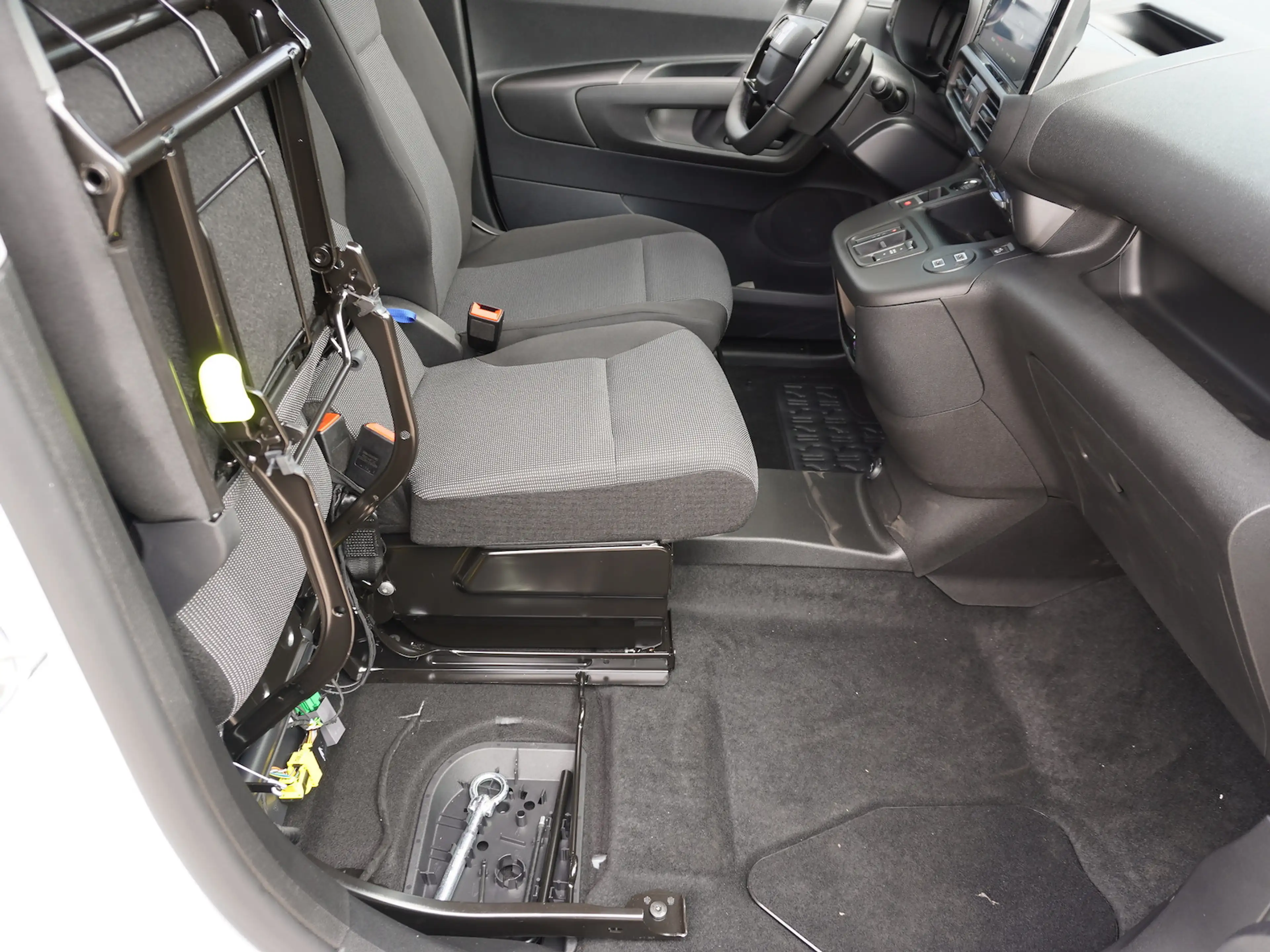 Fiat E-Doblo L1 50 kW/h / Wärmepumpe + Holzboden — photo 15