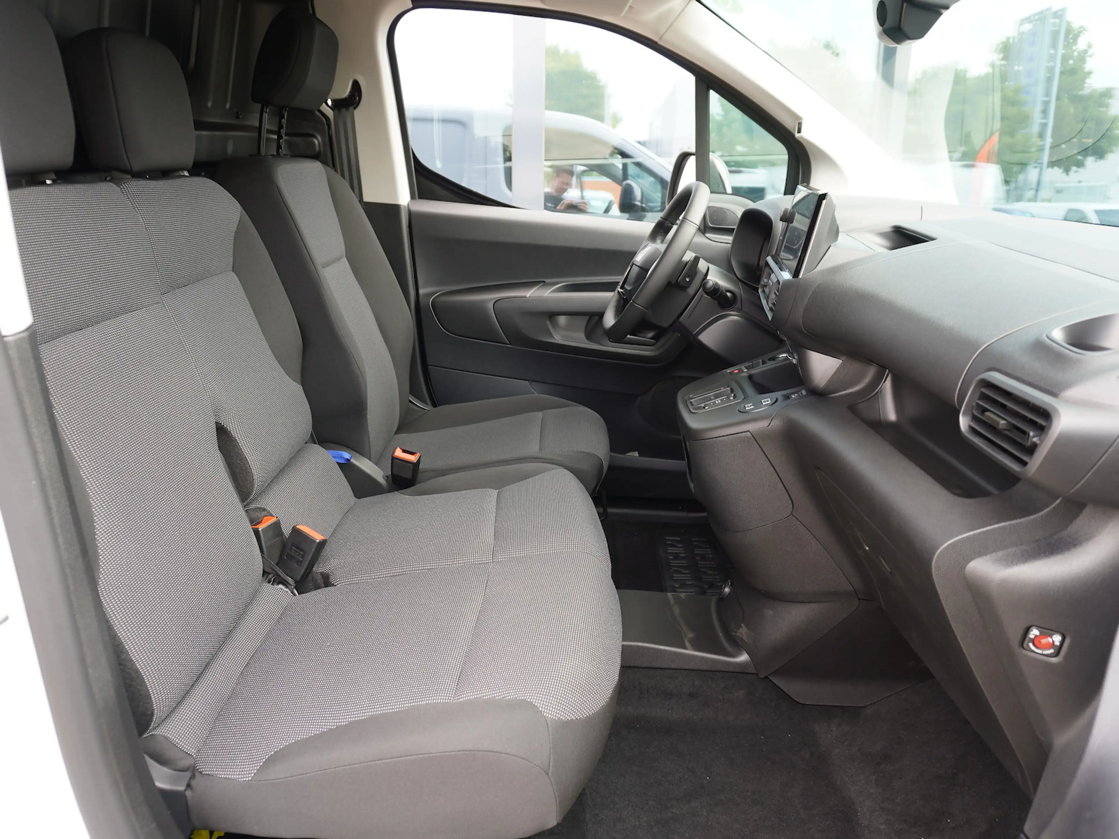 Fiat E-Doblo L1 50 kW/h / Wärmepumpe + Holzboden — photo 14