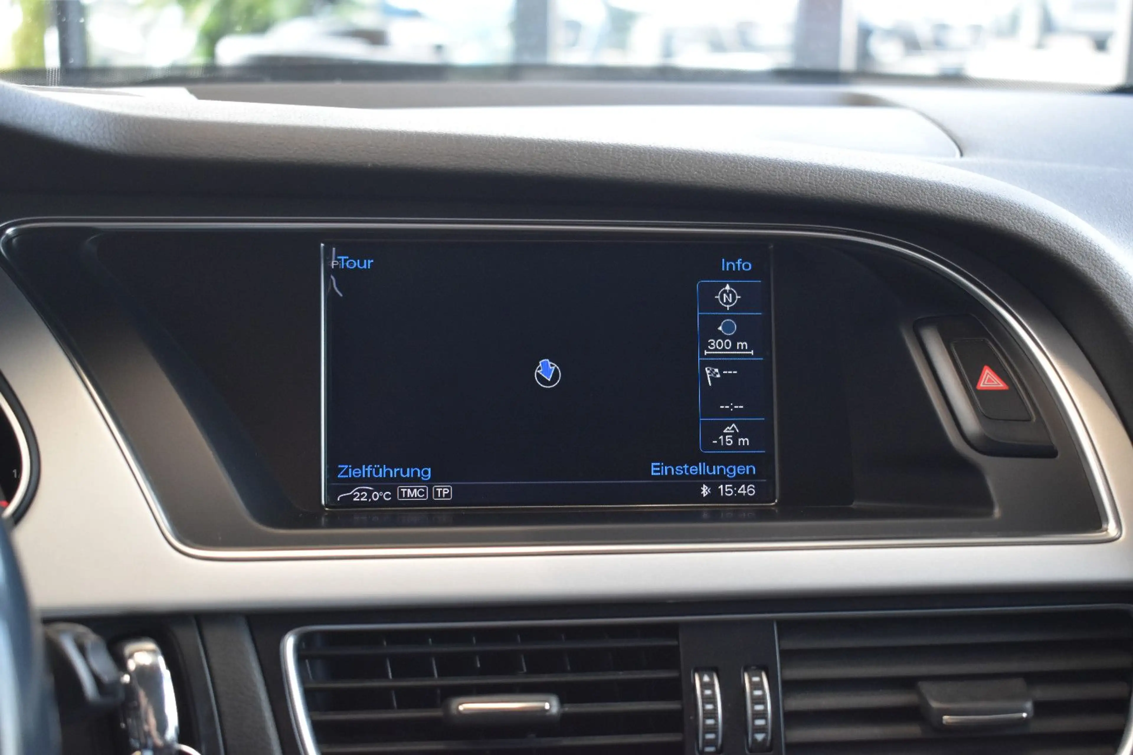 Audi A4 allroad 2.0TDI Quattro S-tronic XenonPlus~AHK — photo 14