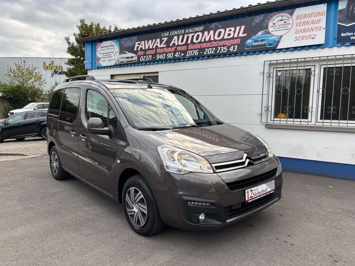 Citroen Berlingo Kombi Shine *KAMERA*PDC Braun - 1