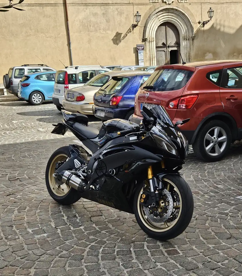Yamaha YZF-R6