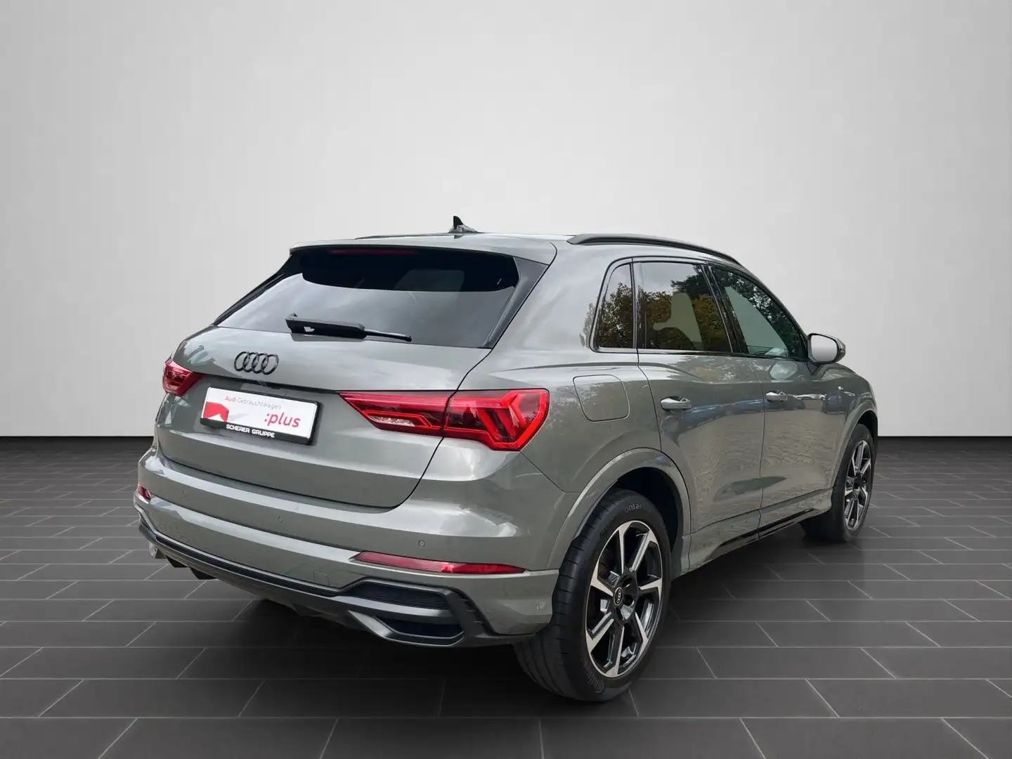 Audi Q3 S line 35 TFSI S tronic 2xS line OPTIK SCHWAR Gris - 2