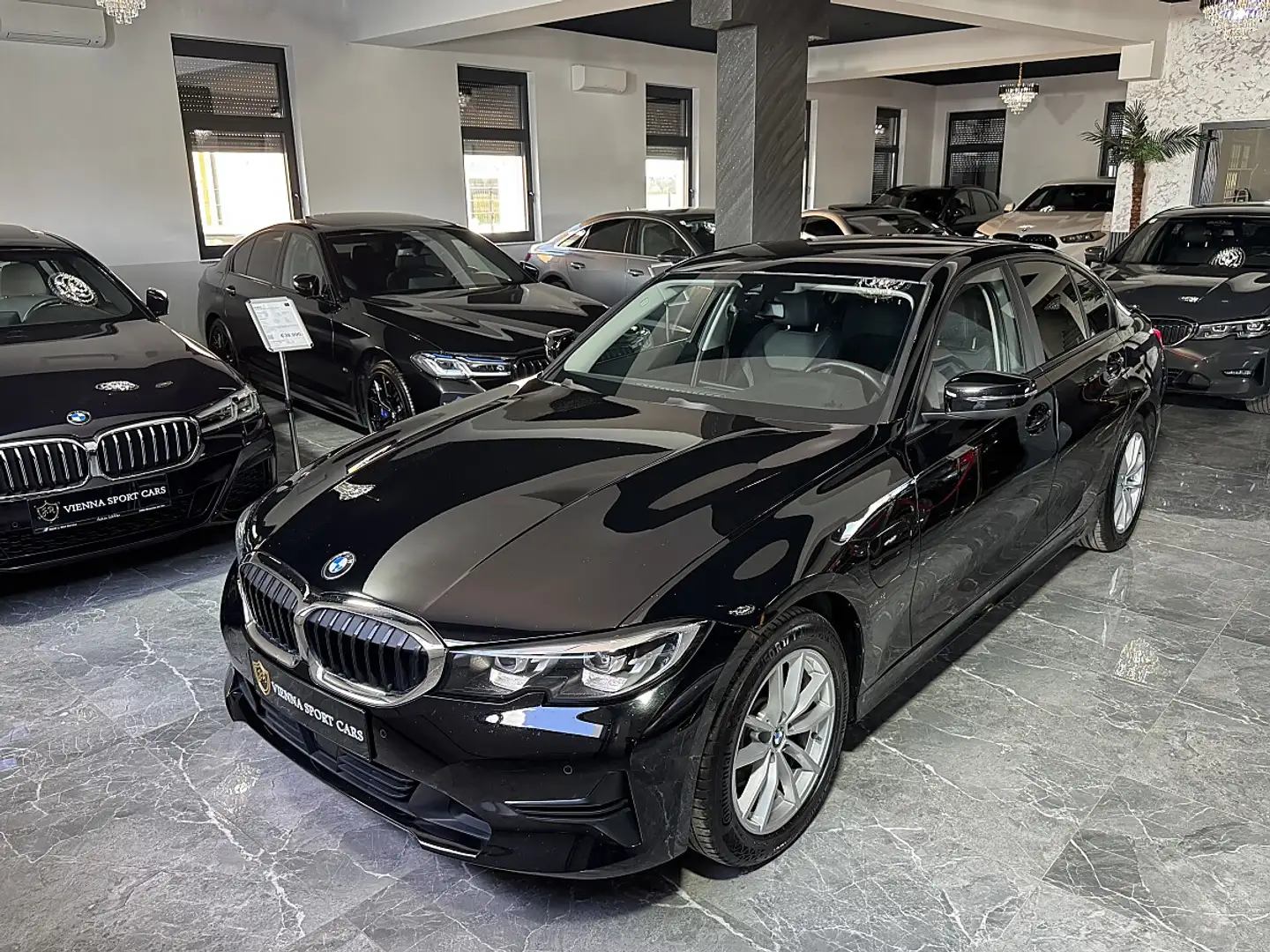 BMW 320 e G20 PHEV Aut.*1.Besitz*Wenig-KM* Schwarz - 1