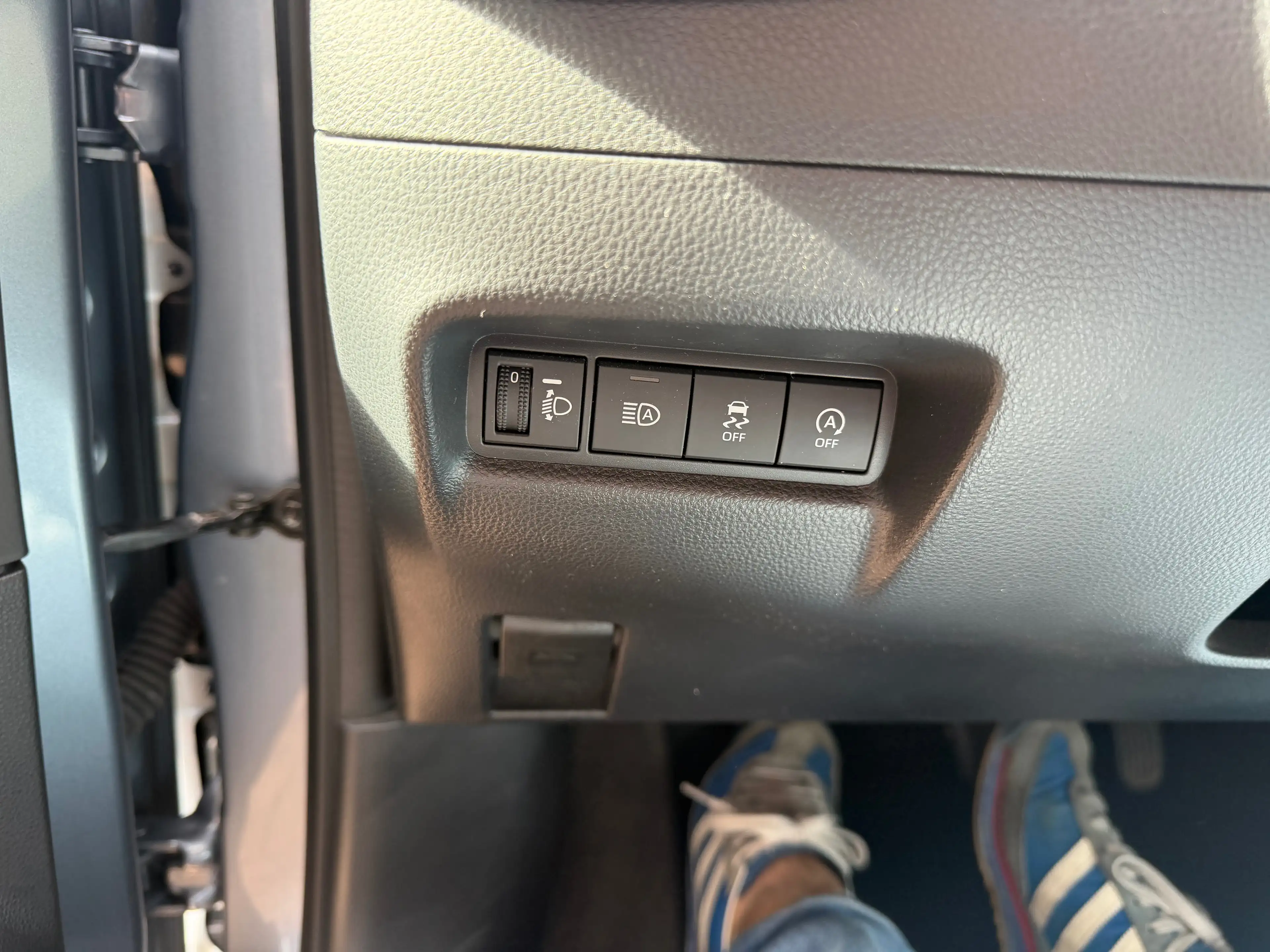 Toyota Aygo X X PLAY **GSM 0475323828**10 ANS GARANTIE — photo 15
